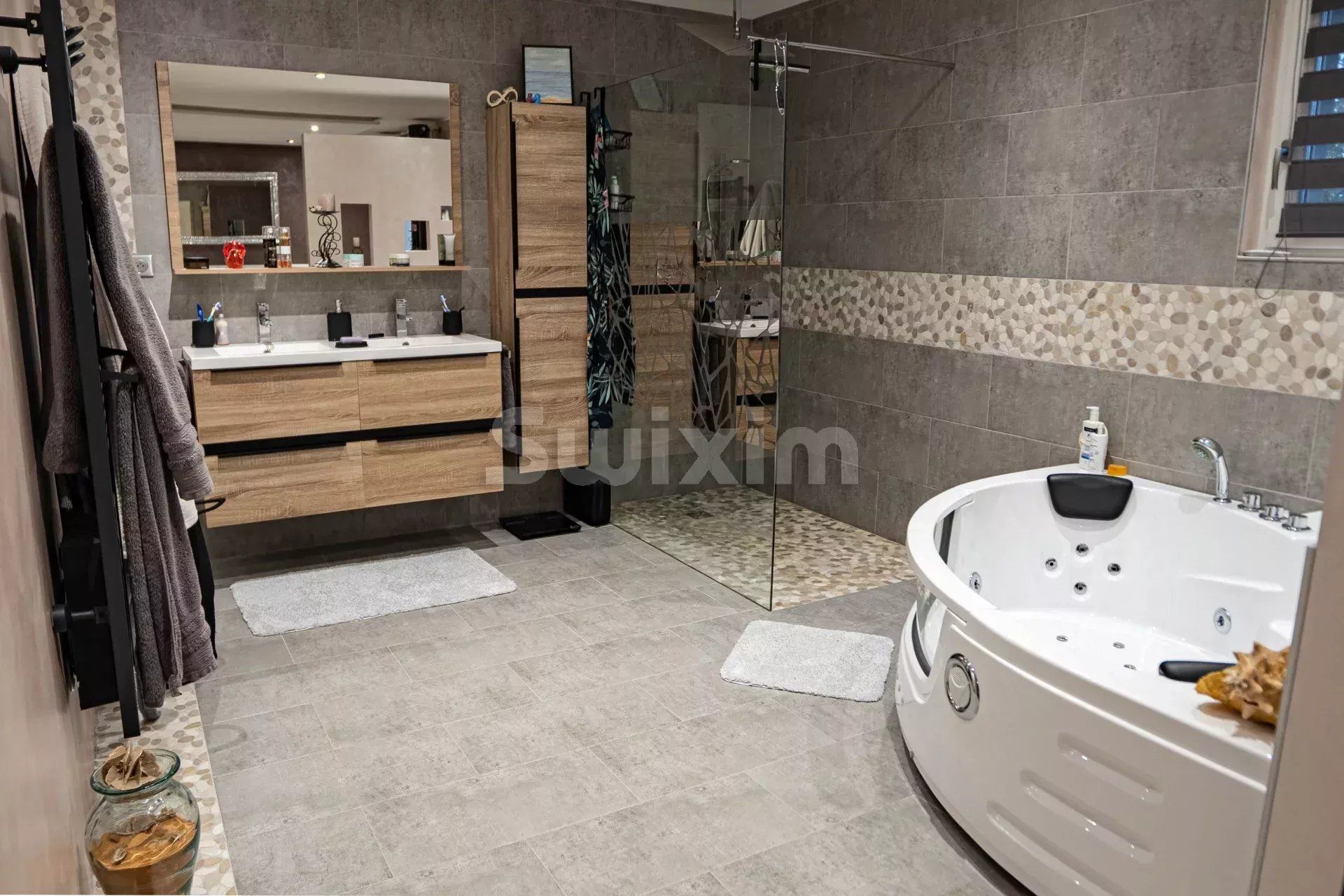 maison 9 Pièces en vente sur Veigy-Foncenex (74140)