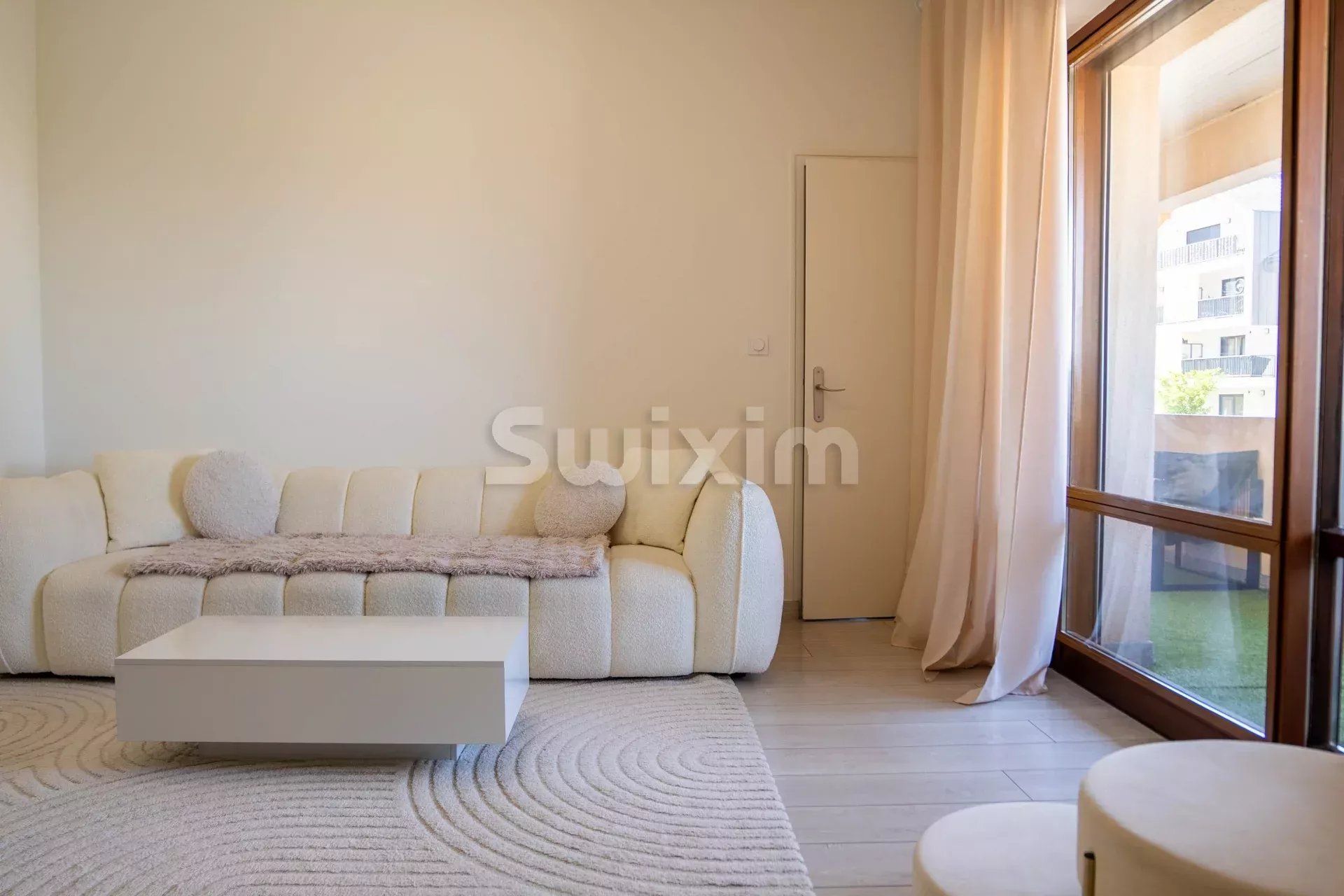 apartment 2 Rooms for sale on Bons-en-Chablais (74890)