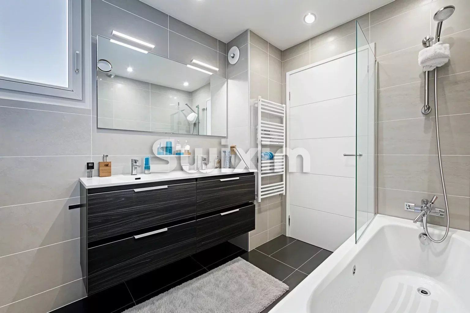 appartement 4 Pièces en vente sur Ferney-Voltaire (01210)