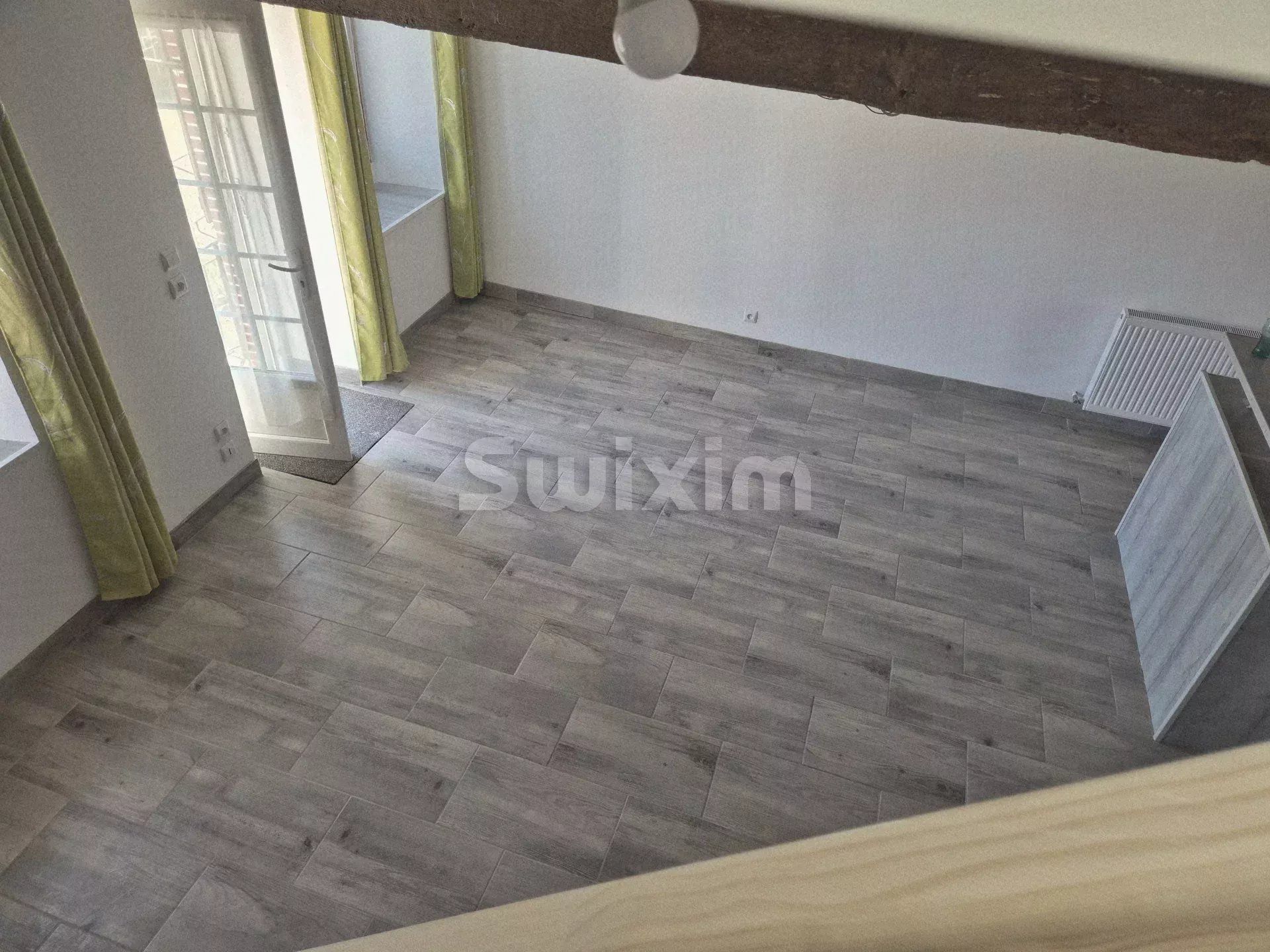 house 4 Rooms for sale on Le Val d'Ocre (89110)