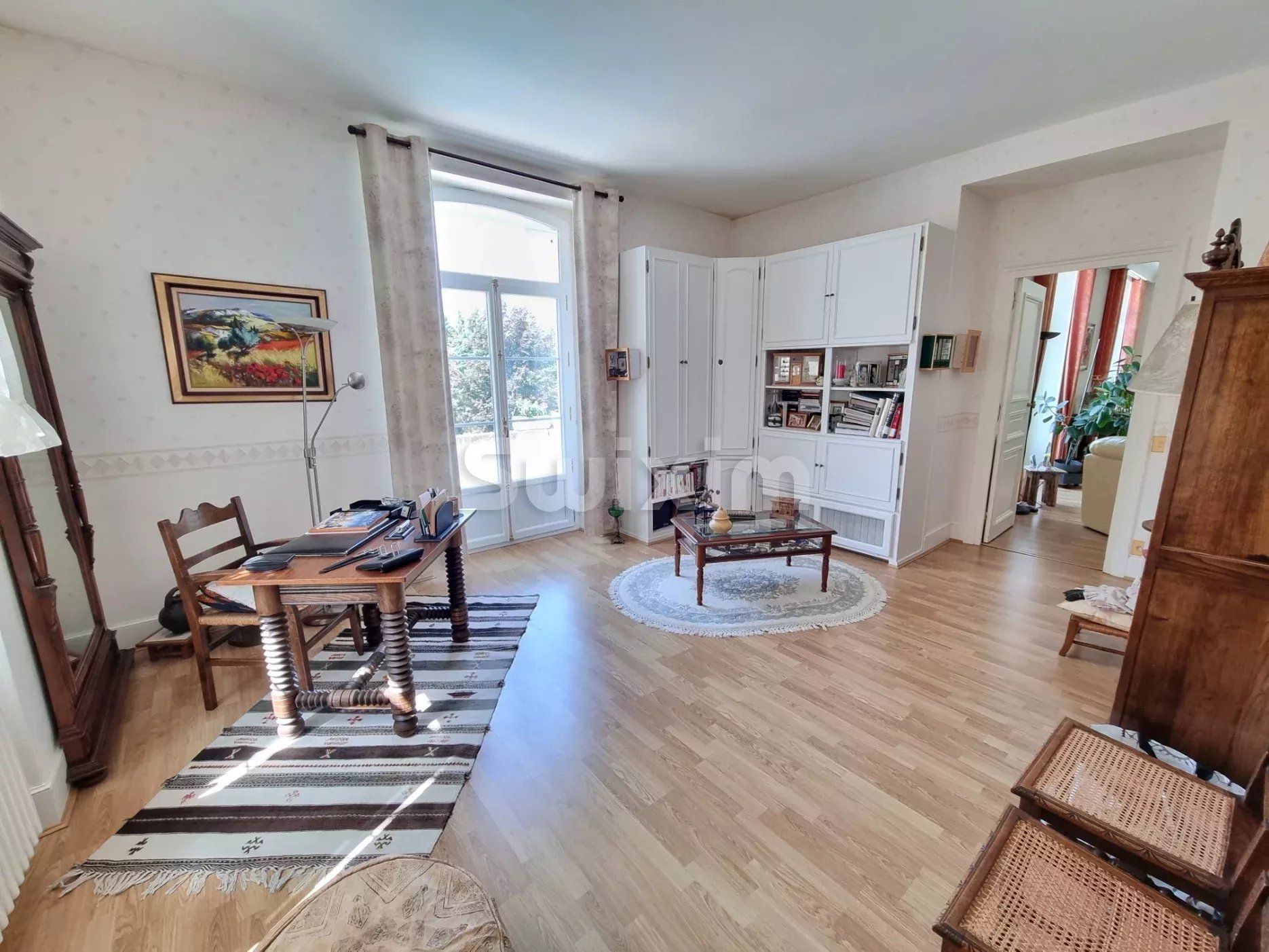 propriété 14 Pièces en vente sur Varennes-Vauzelles (58640)