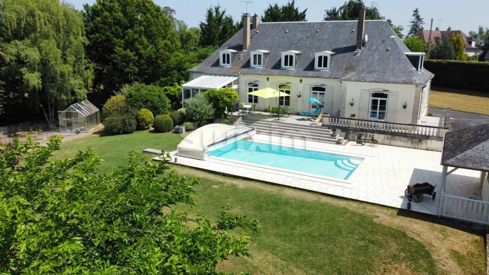 Vente Propriété Varennes-Vauzelles 14 Pièces 400.69 m²