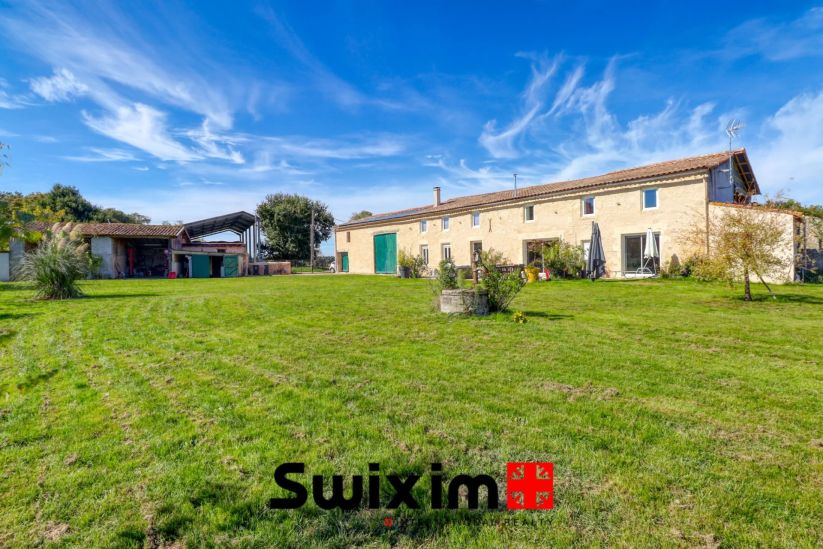 Vente Maison Saint-Laurent-Médoc 7 Pièces 263.5 m²