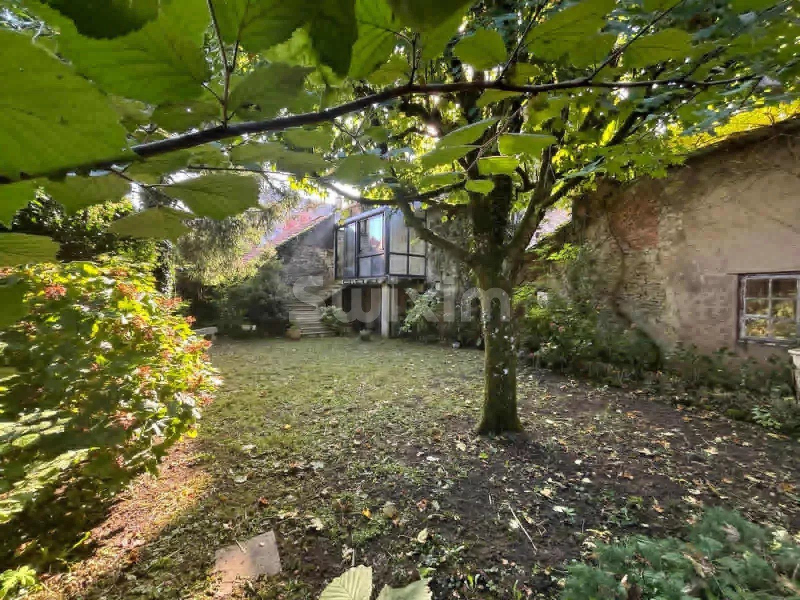 maison 12 Pièces en vente sur Noyers (89310)