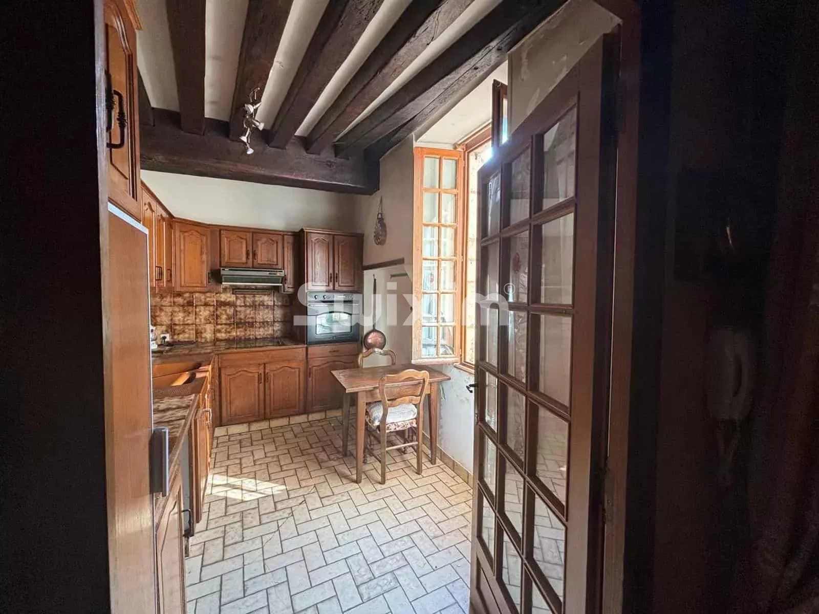 maison 12 Pièces en vente sur Noyers (89310)