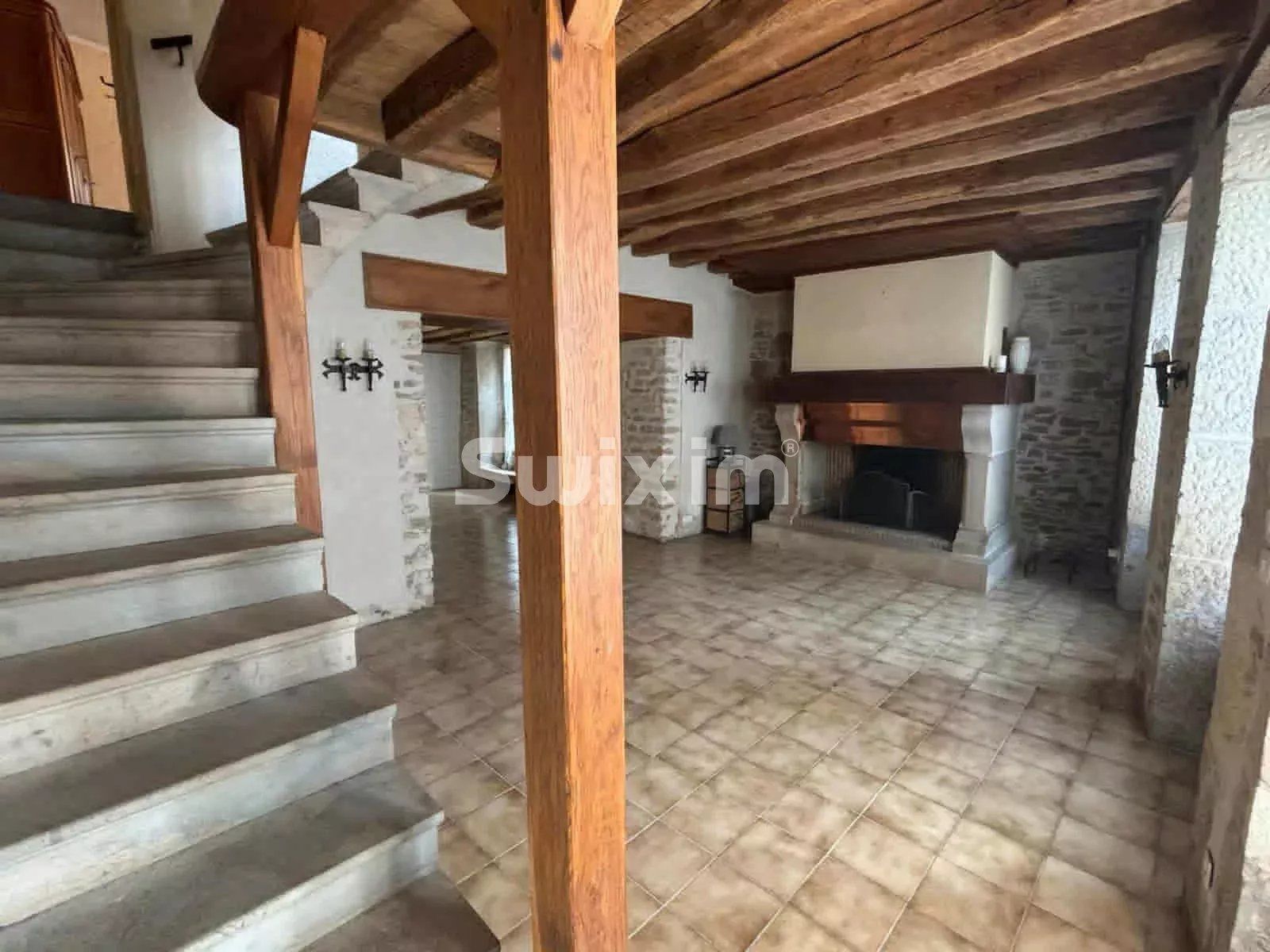 maison 12 Pièces en vente sur Noyers (89310)