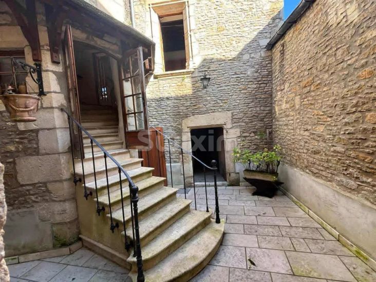 Vente Maison Noyers 12 Pièces 271.56 m²