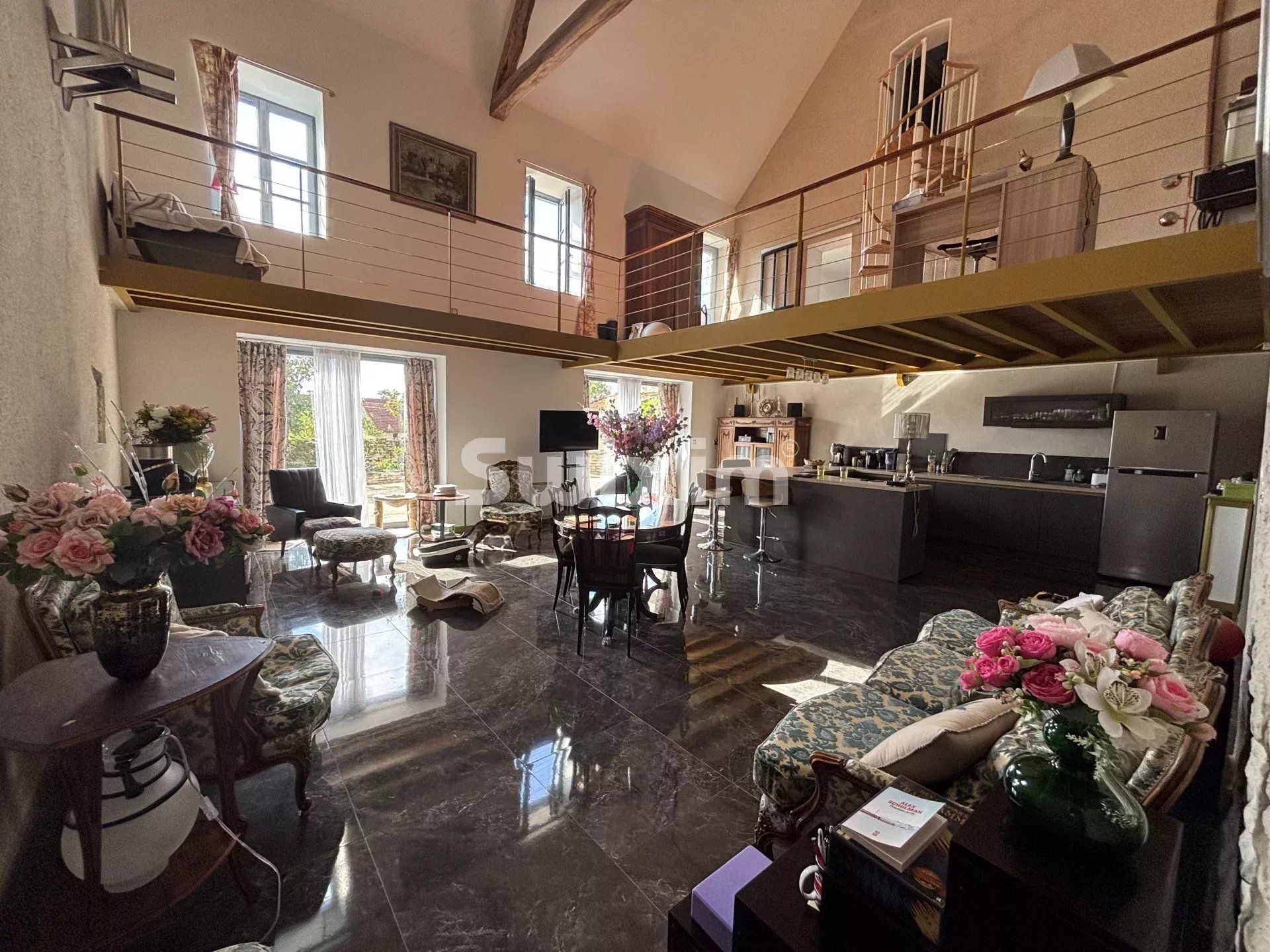 casa 5 Camere in vendita su Bard-lès-Époisses (21460)