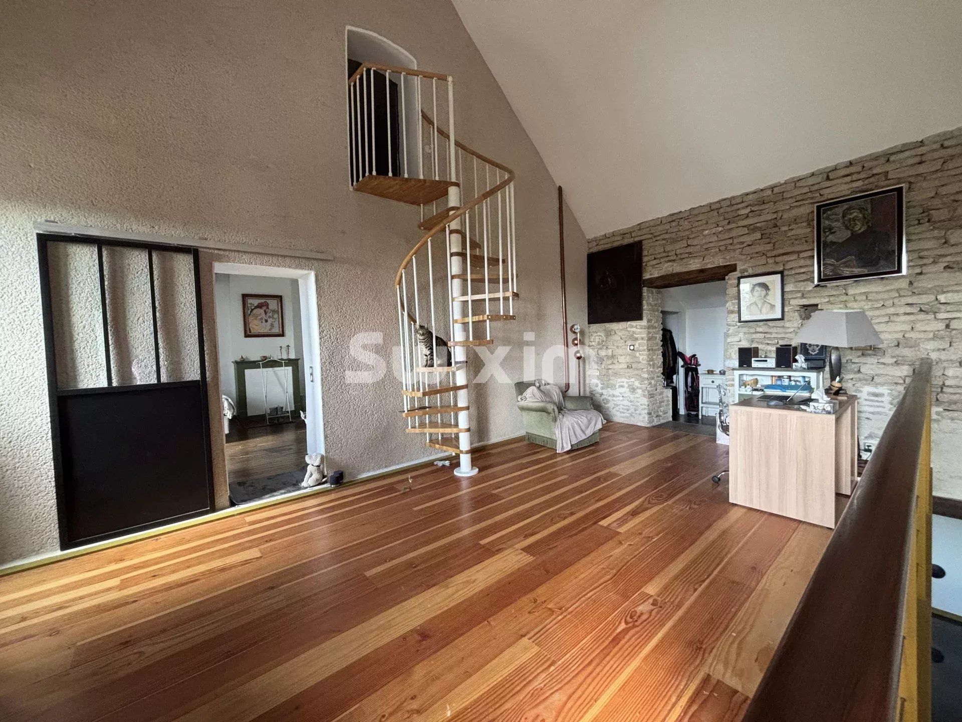 casa 5 Camere in vendita su Bard-lès-Époisses (21460)