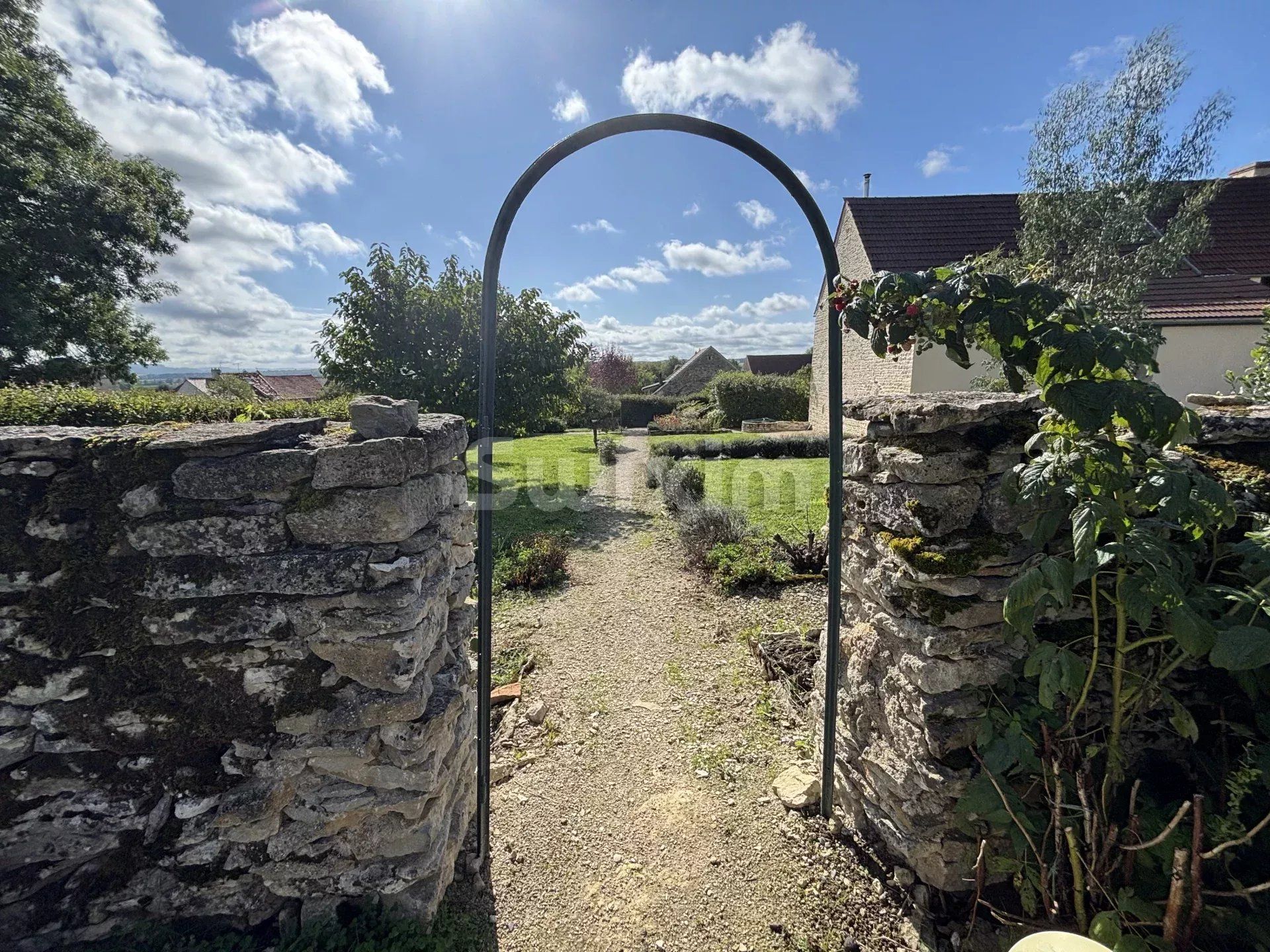 maison 5 Pièces en vente sur Bard-lès-Époisses (21460)