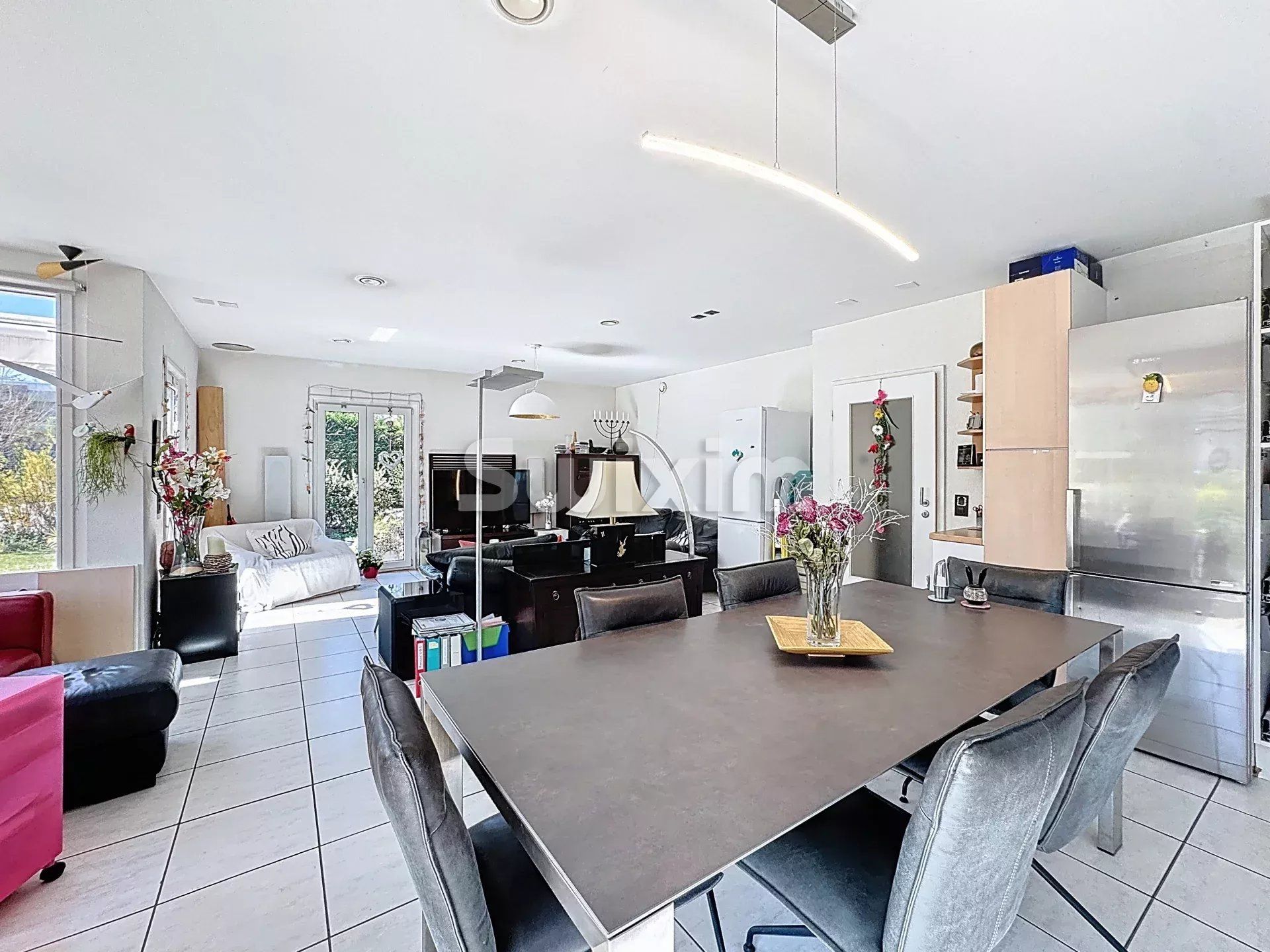 villa 7.5 Quartos para venda sobre Lancy (1212)