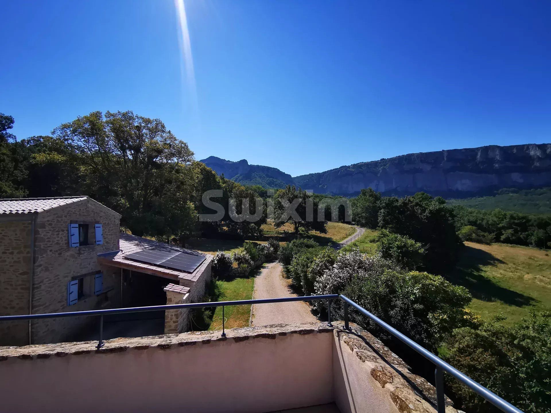 propriété 8 Pièces en vente sur Dieulefit (26220)