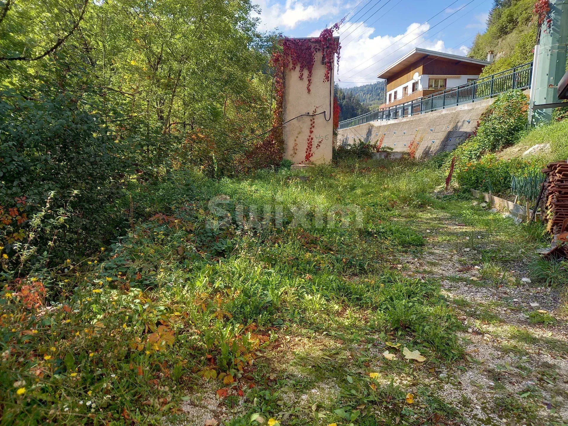 maison 7 Pièces en location sur Hauts de Bienne (39400)