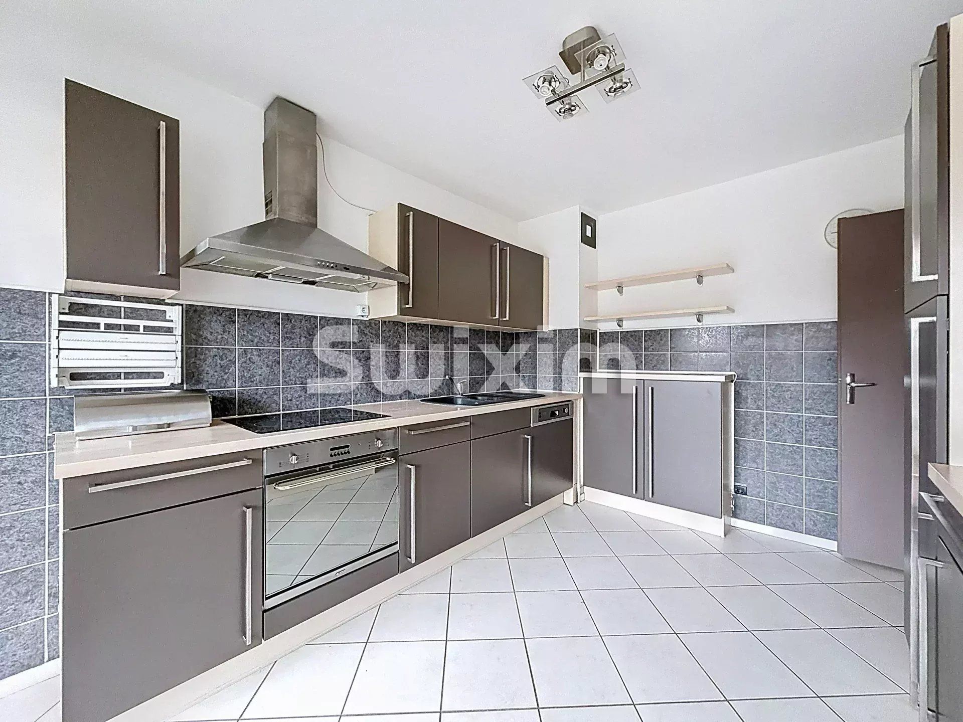 apartamento 3 Quartos para venda sobre Ferney-Voltaire (01210)