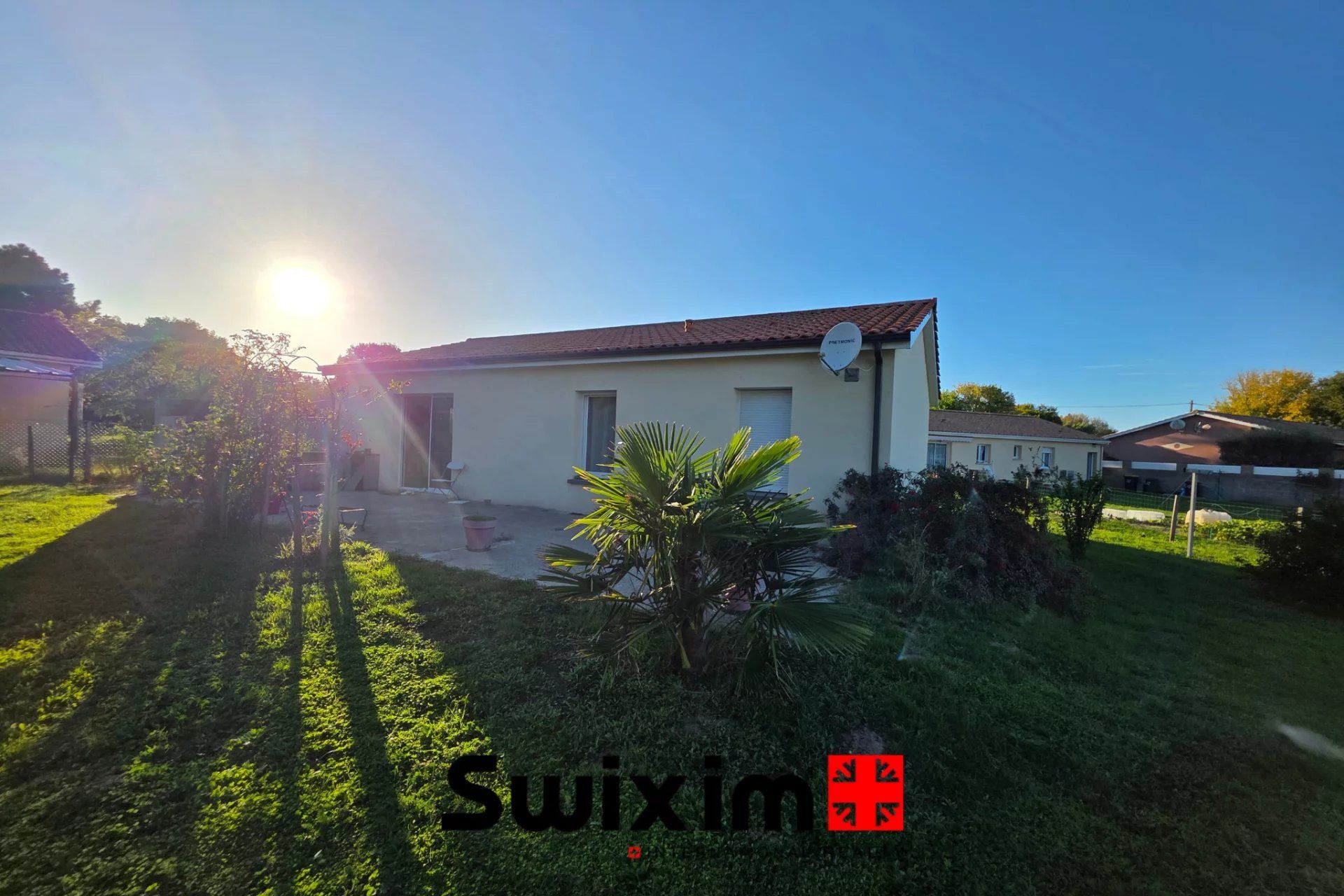 casa 5 Camere in vendita su Lesparre-Médoc (33340)