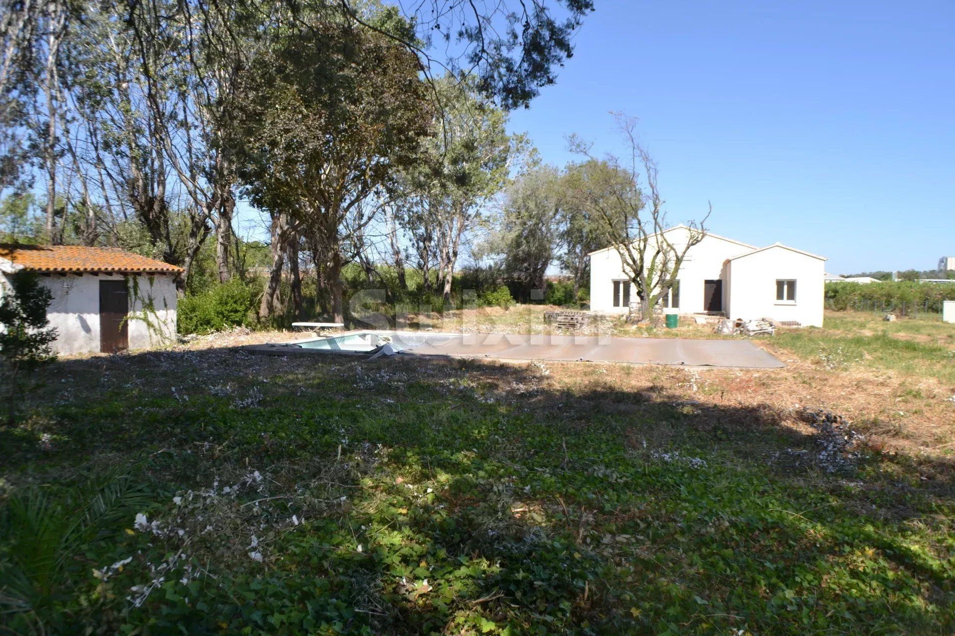 villa 5 Zimmer zum verkauf auf Arles (13200)