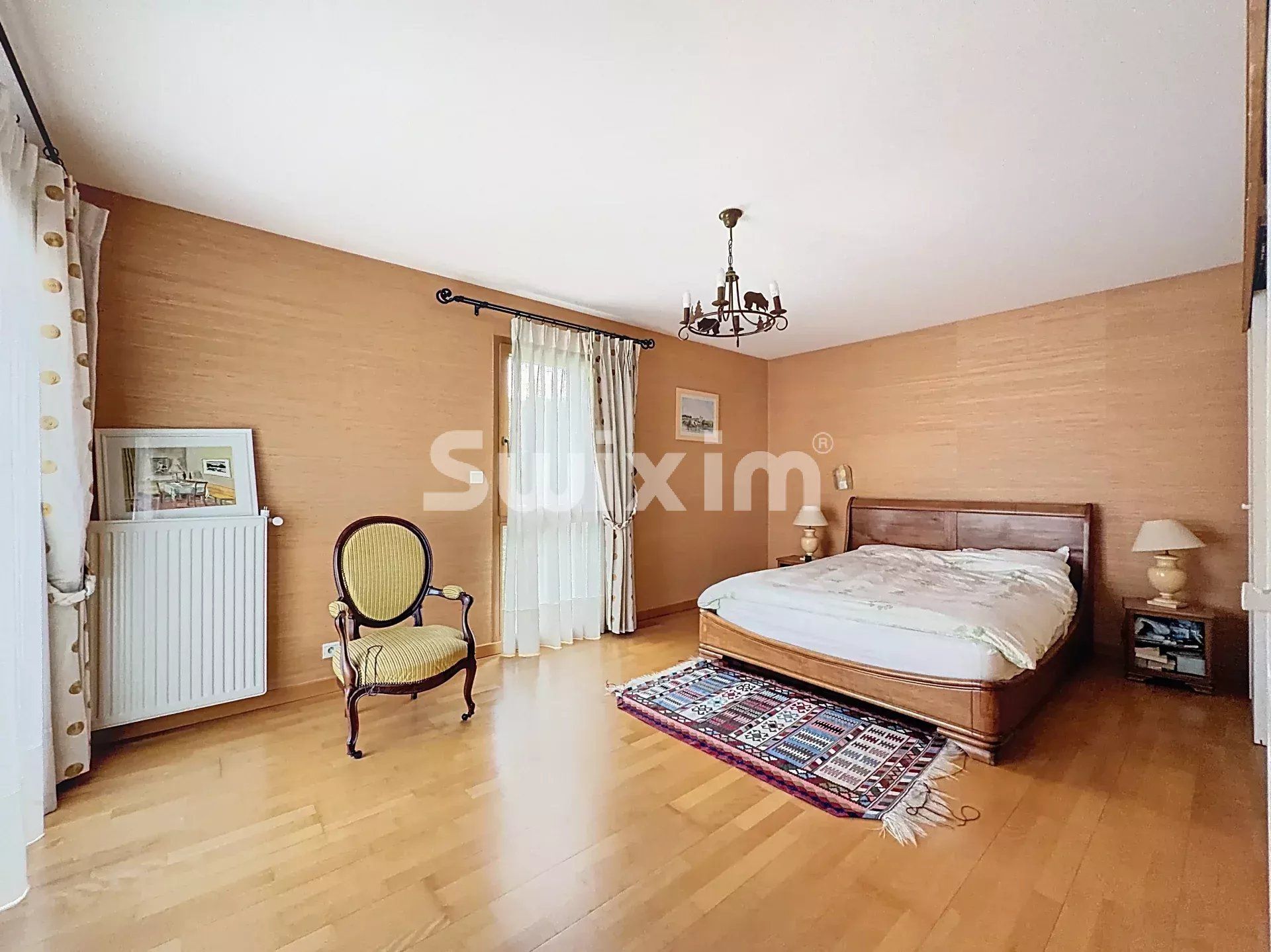 casa 7 Camere in vendita su Gex (01170)