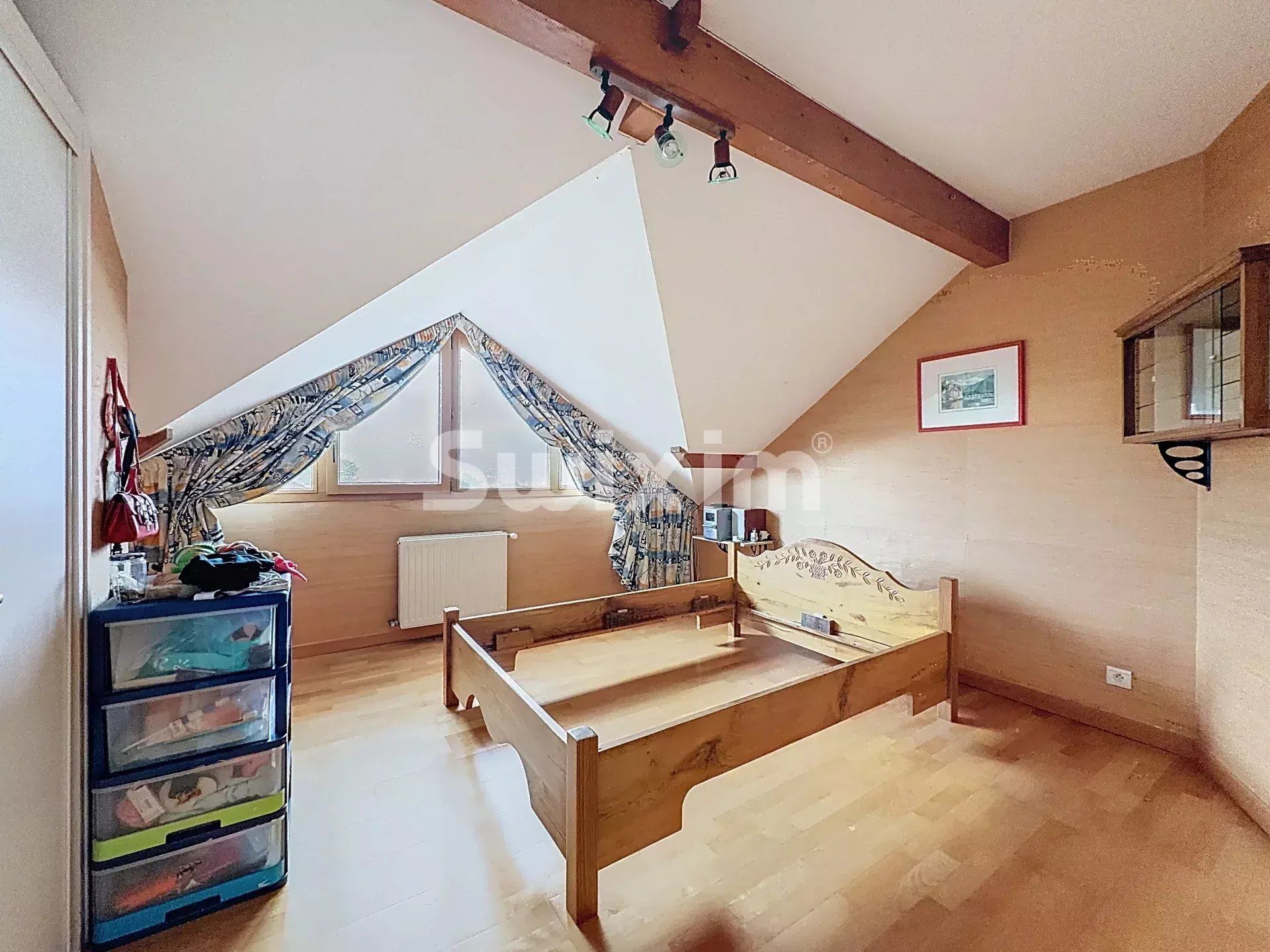 casa 7 Camere in vendita su Gex (01170)