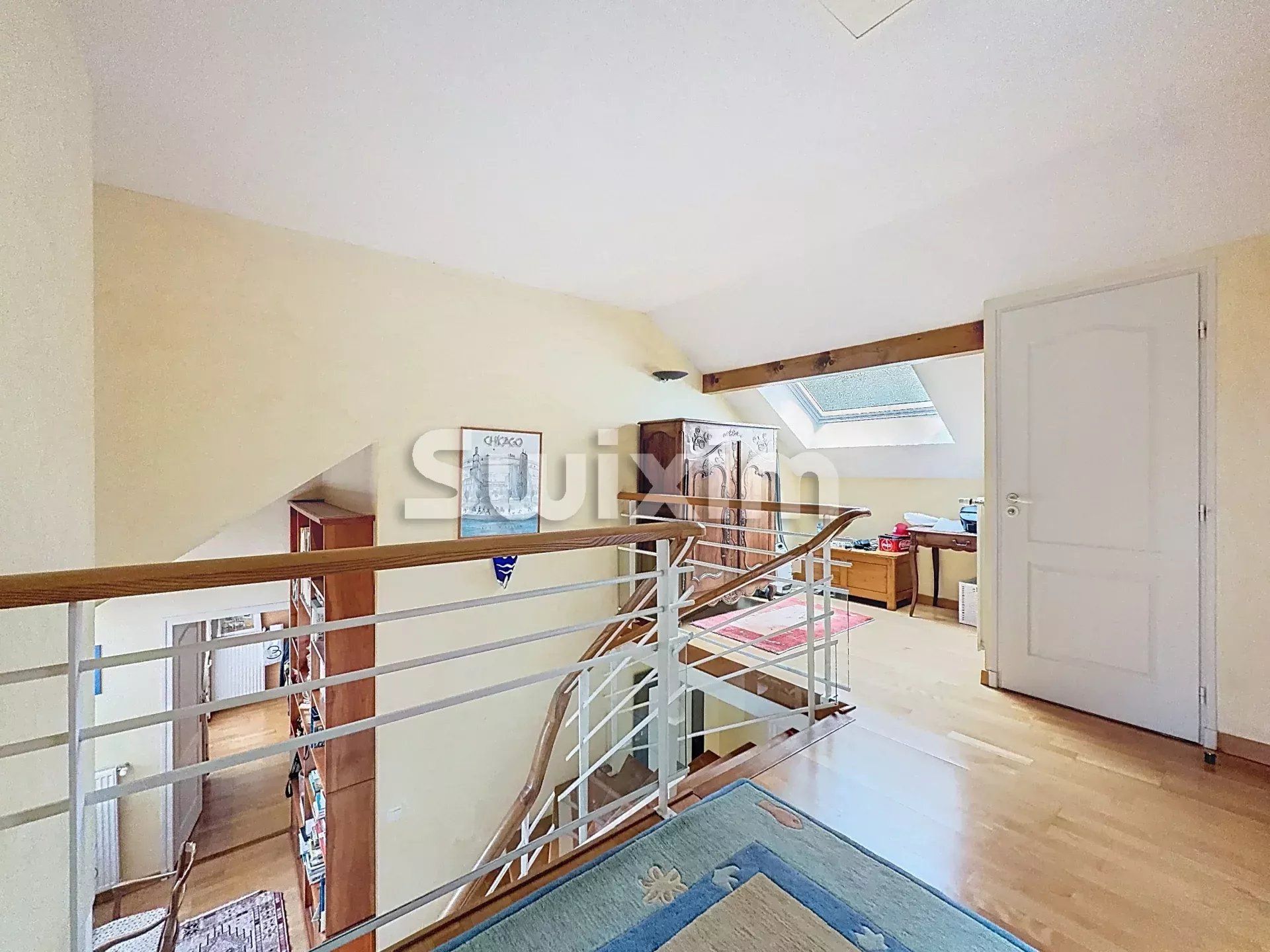 casa 7 Quartos para venda sobre Gex (01170)