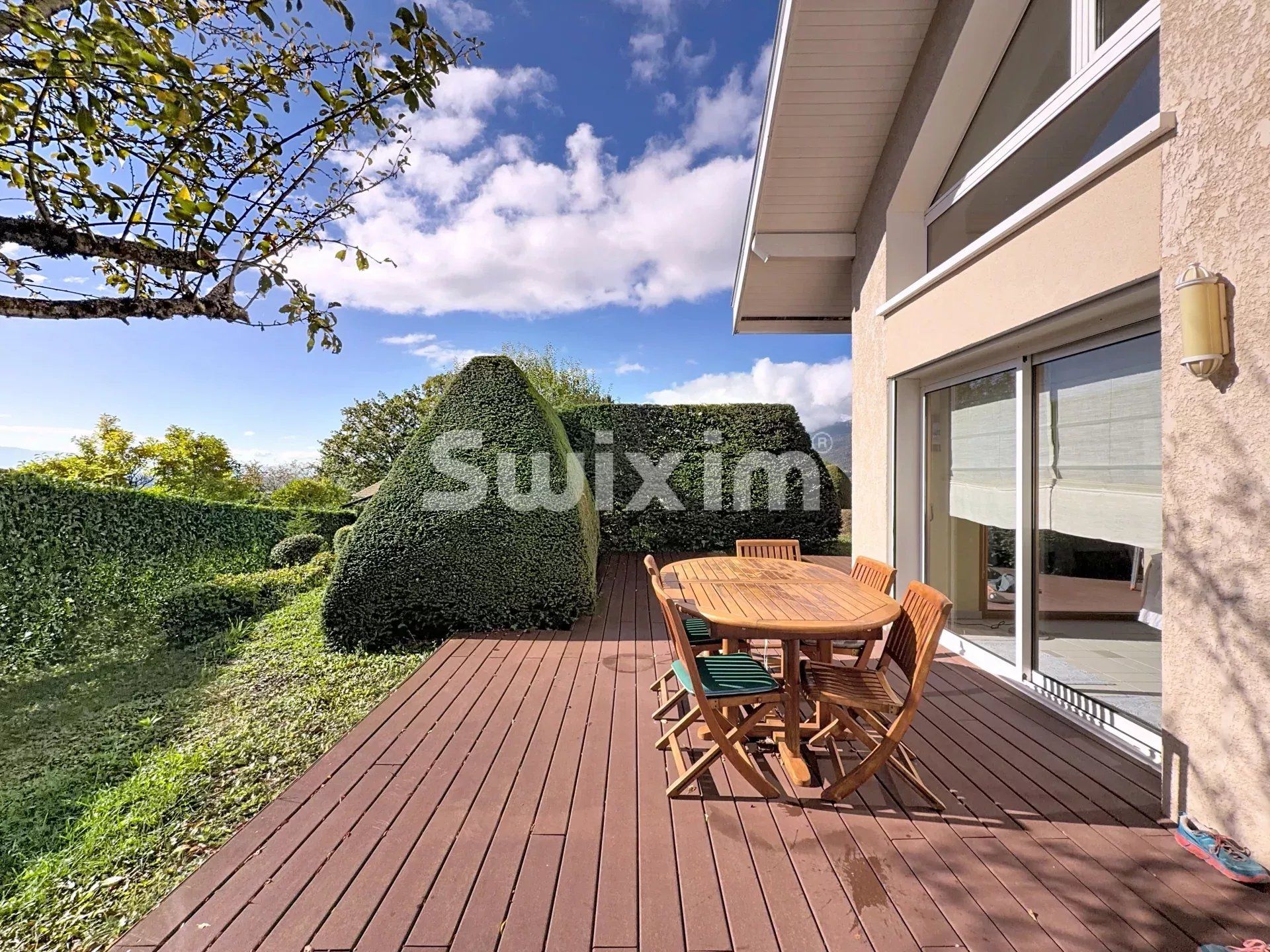 casa 7 Camere in vendita su Gex (01170)