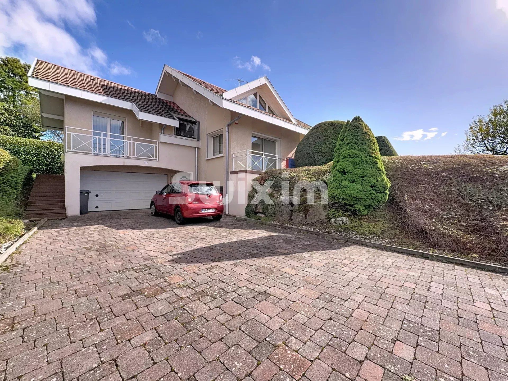 casa 7 Camere in vendita su Gex (01170)