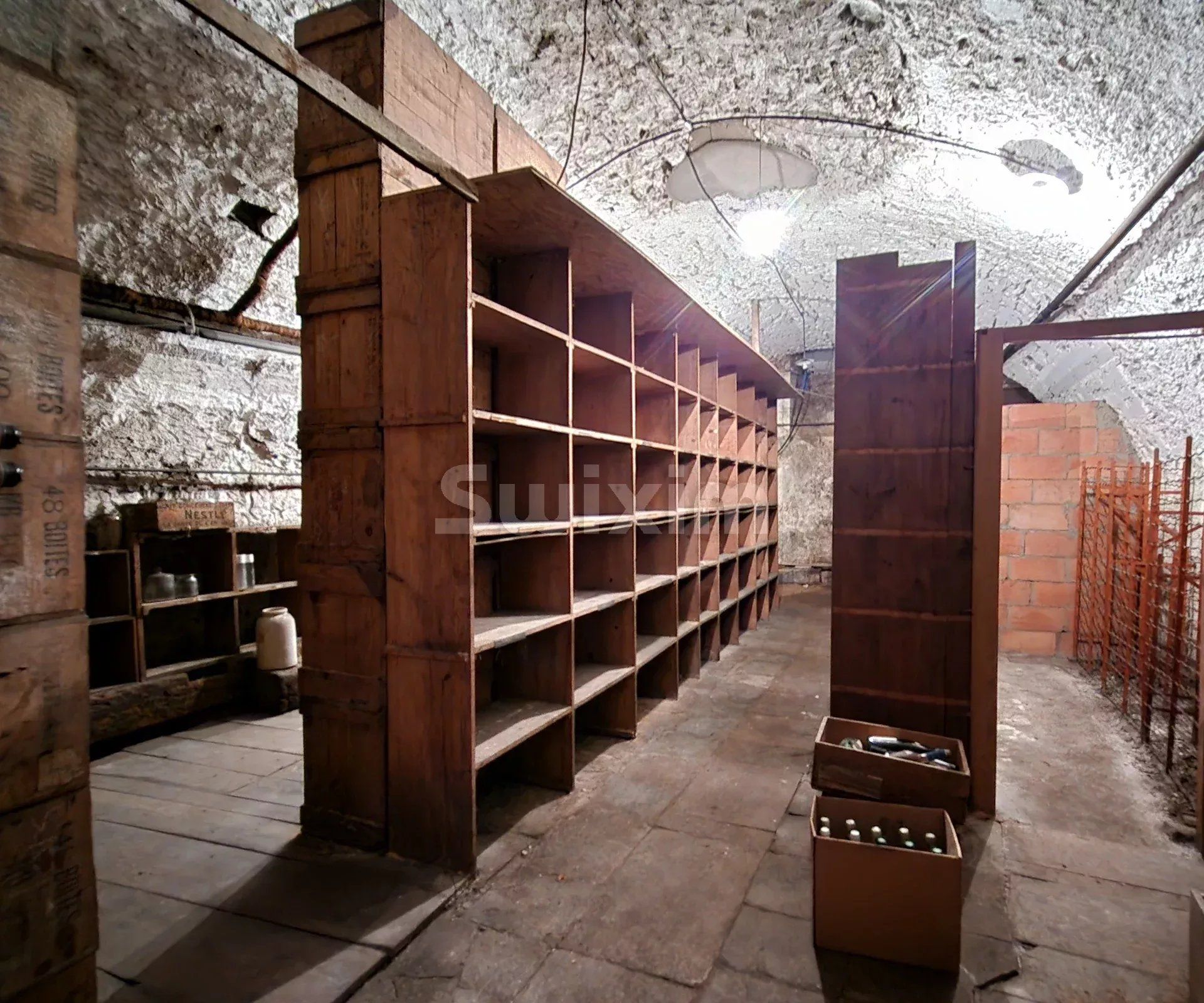 immobile 10 Camere in vendita su Poligny (39800)