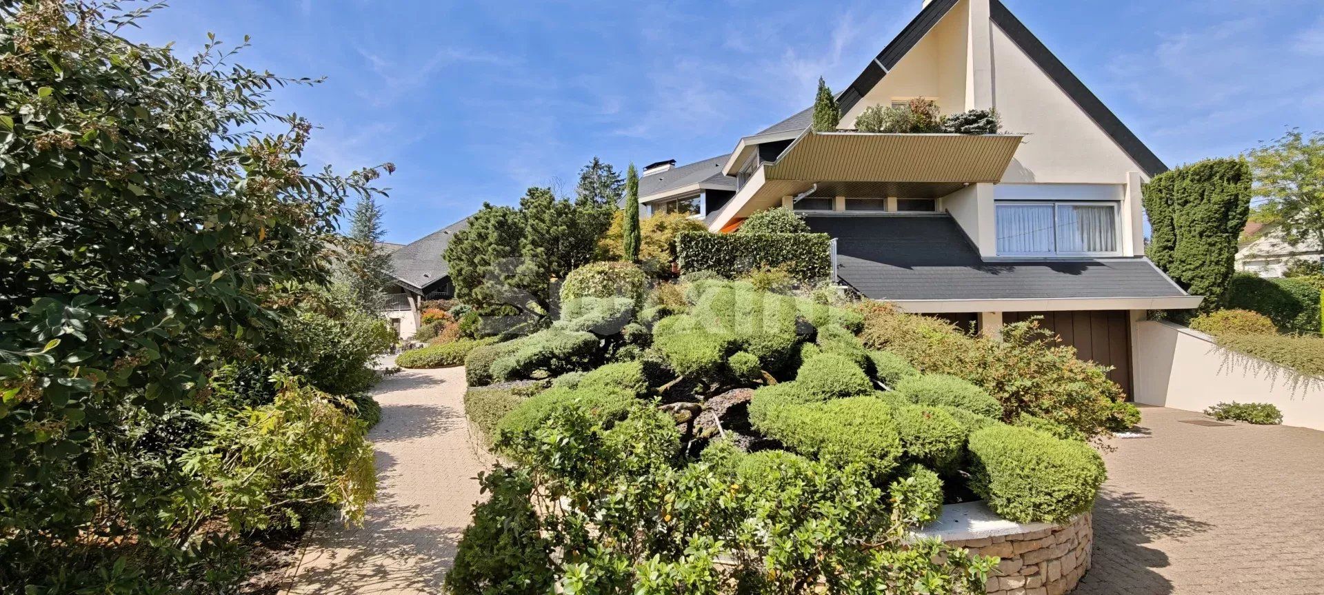 maison 9 Pièces en vente sur Brevans (39100)