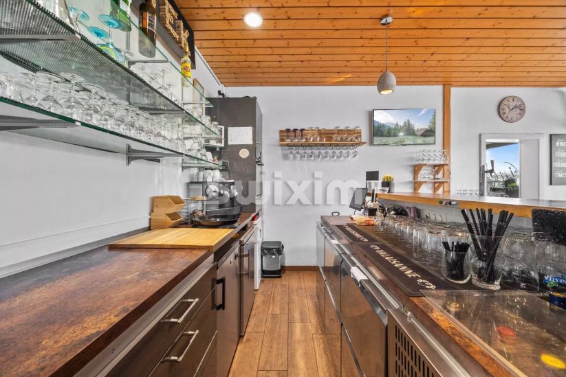 Vendita Locale commerciale Châtel-Saint-Denis 2 Camere 68 m²