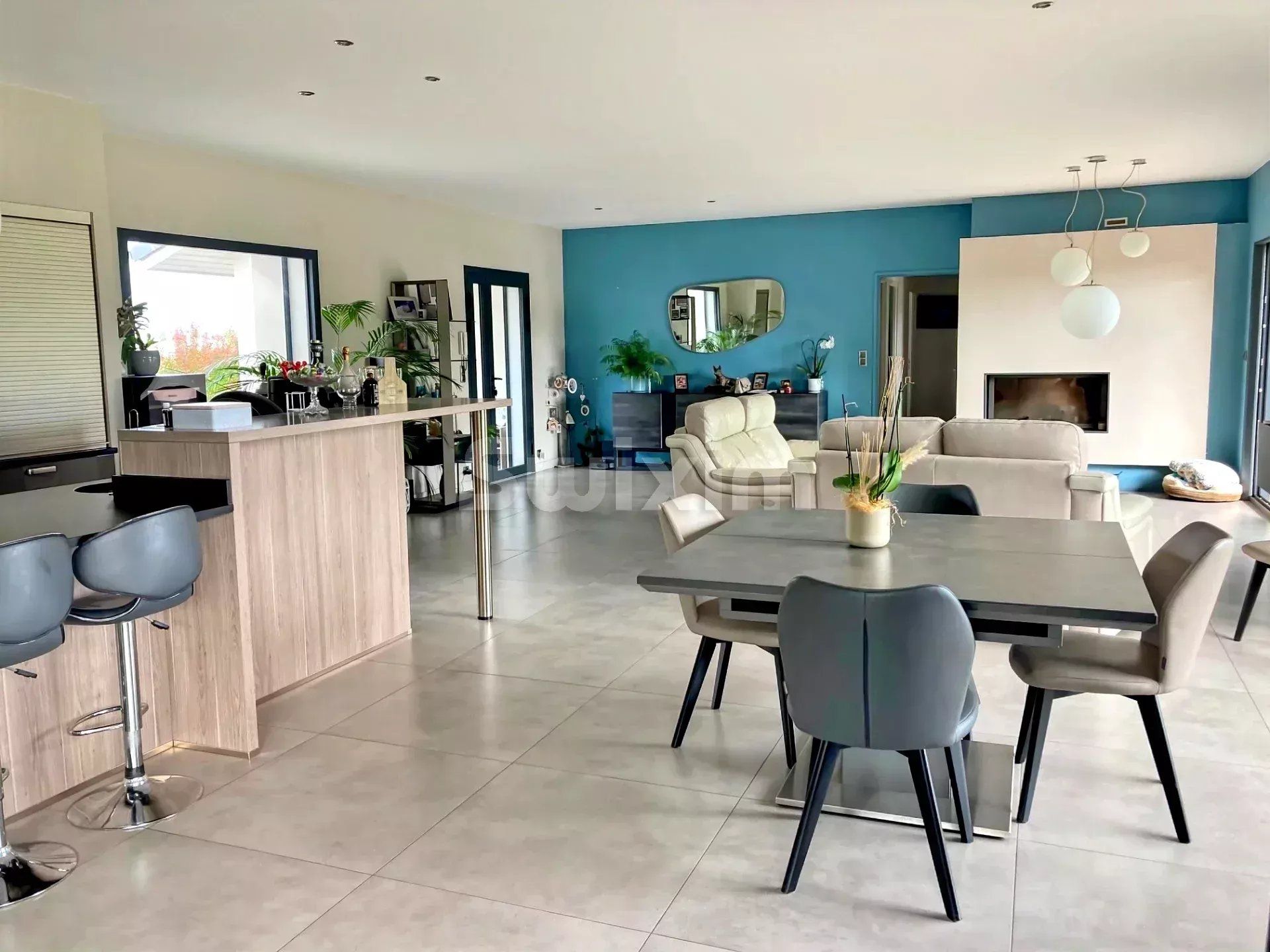 maison 6 Pièces en vente sur Montélier (26120)