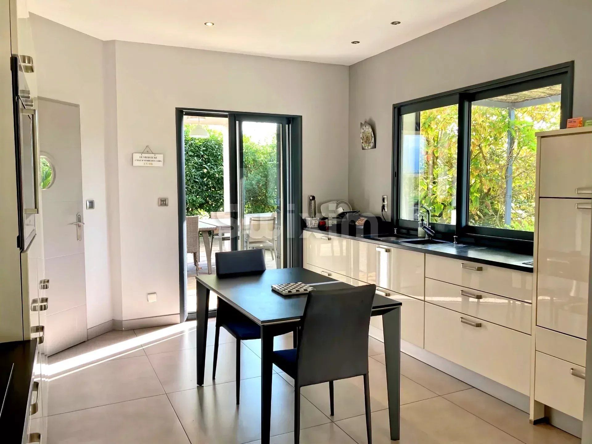 maison 6 Pièces en vente sur Montélier (26120)