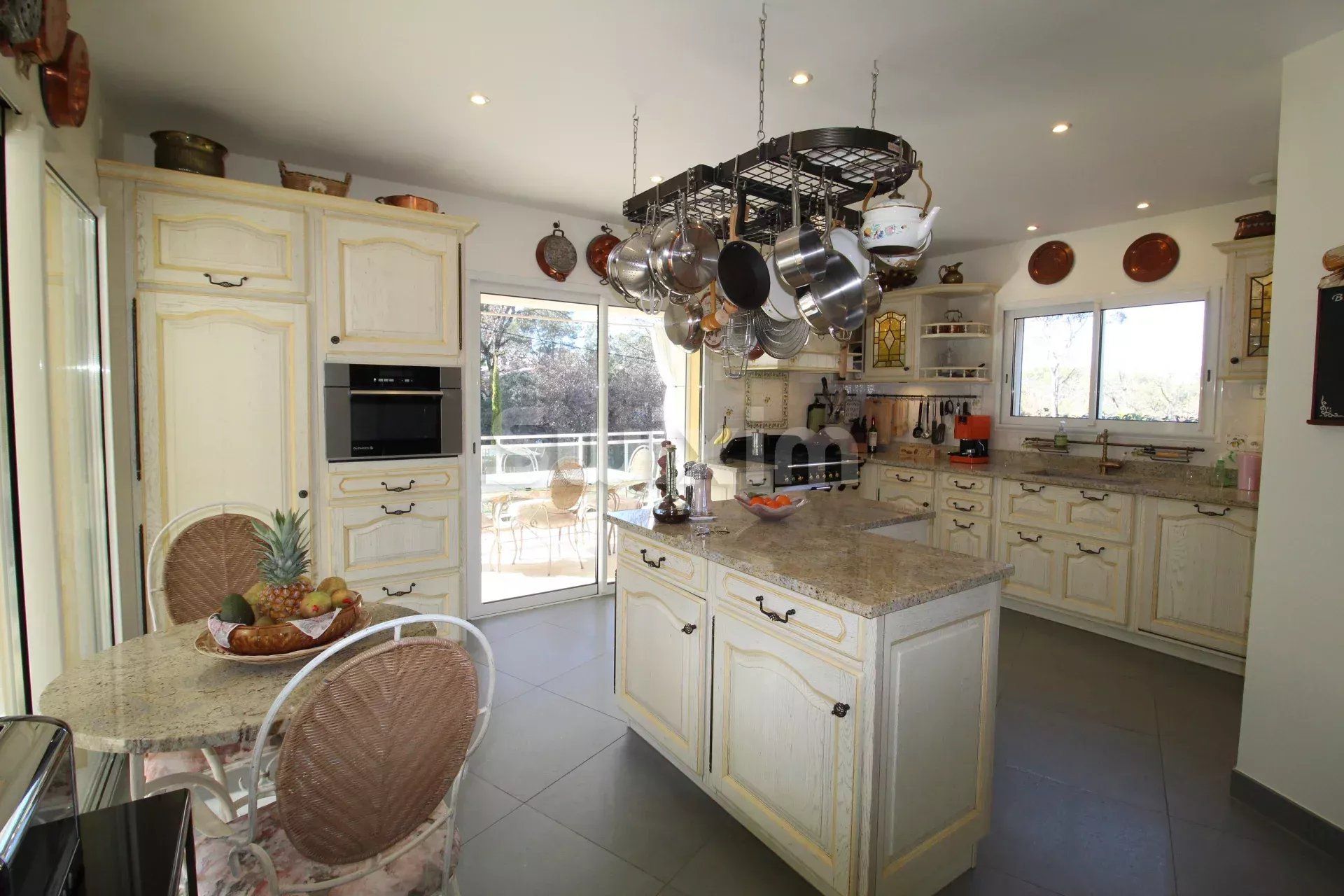 maison 6 Pièces en vente sur Les Arcs (83460)