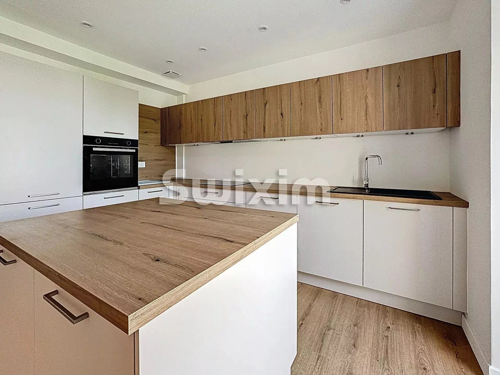 apartamento 4 Salas en venta en Prévessin-Moëns (01280)