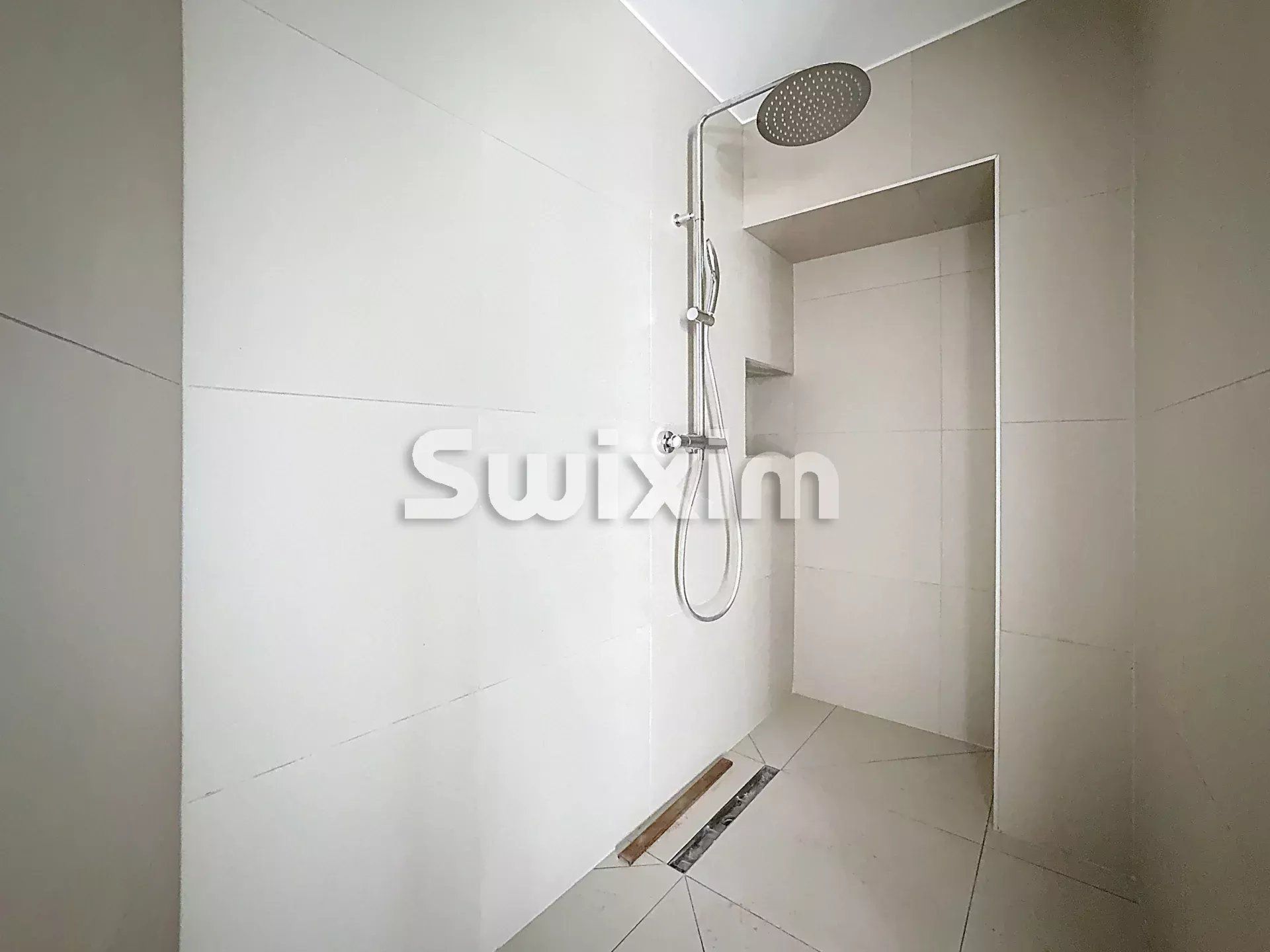 apartamento 4 Salas en venta en Prévessin-Moëns (01280)