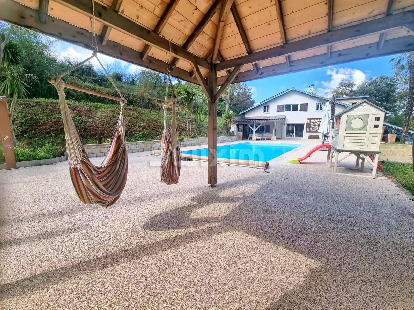 propriété 7 Pièces en vente sur Dax (40100)