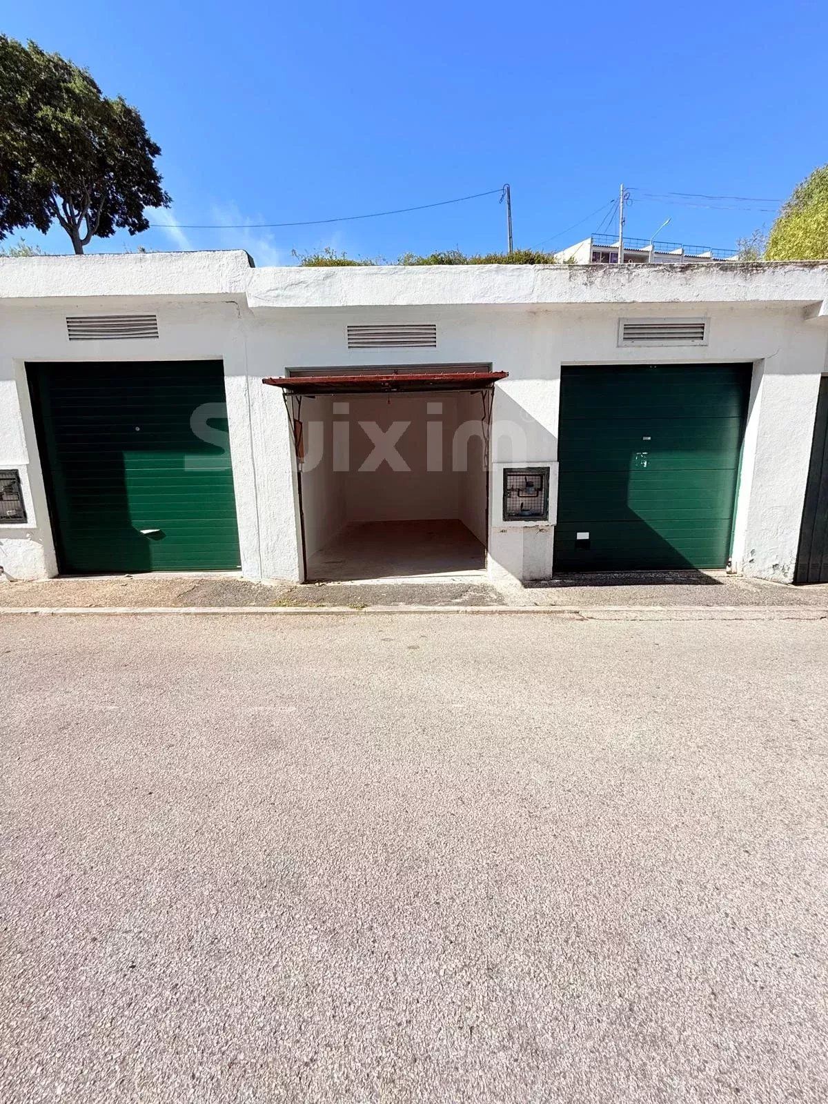 garage en location sur Amadora (2650-2)