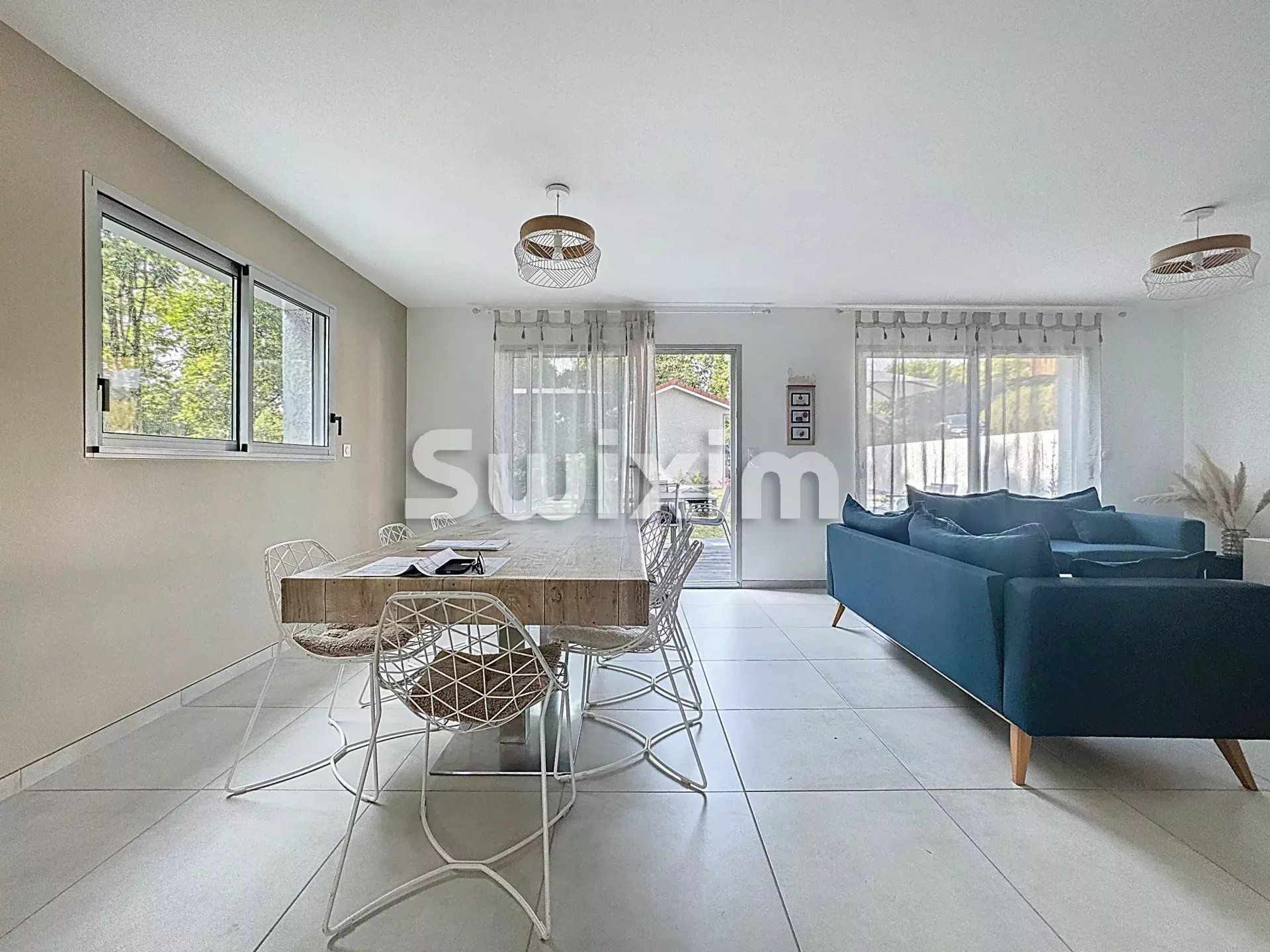 maison 5 Pièces en vente sur Chevry (01170)