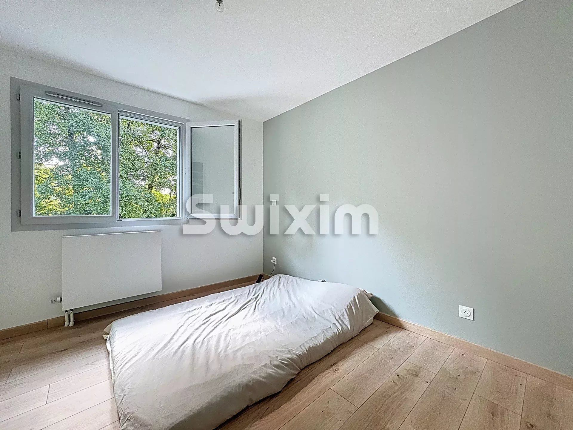 maison 5 Pièces en vente sur Chevry (01170)