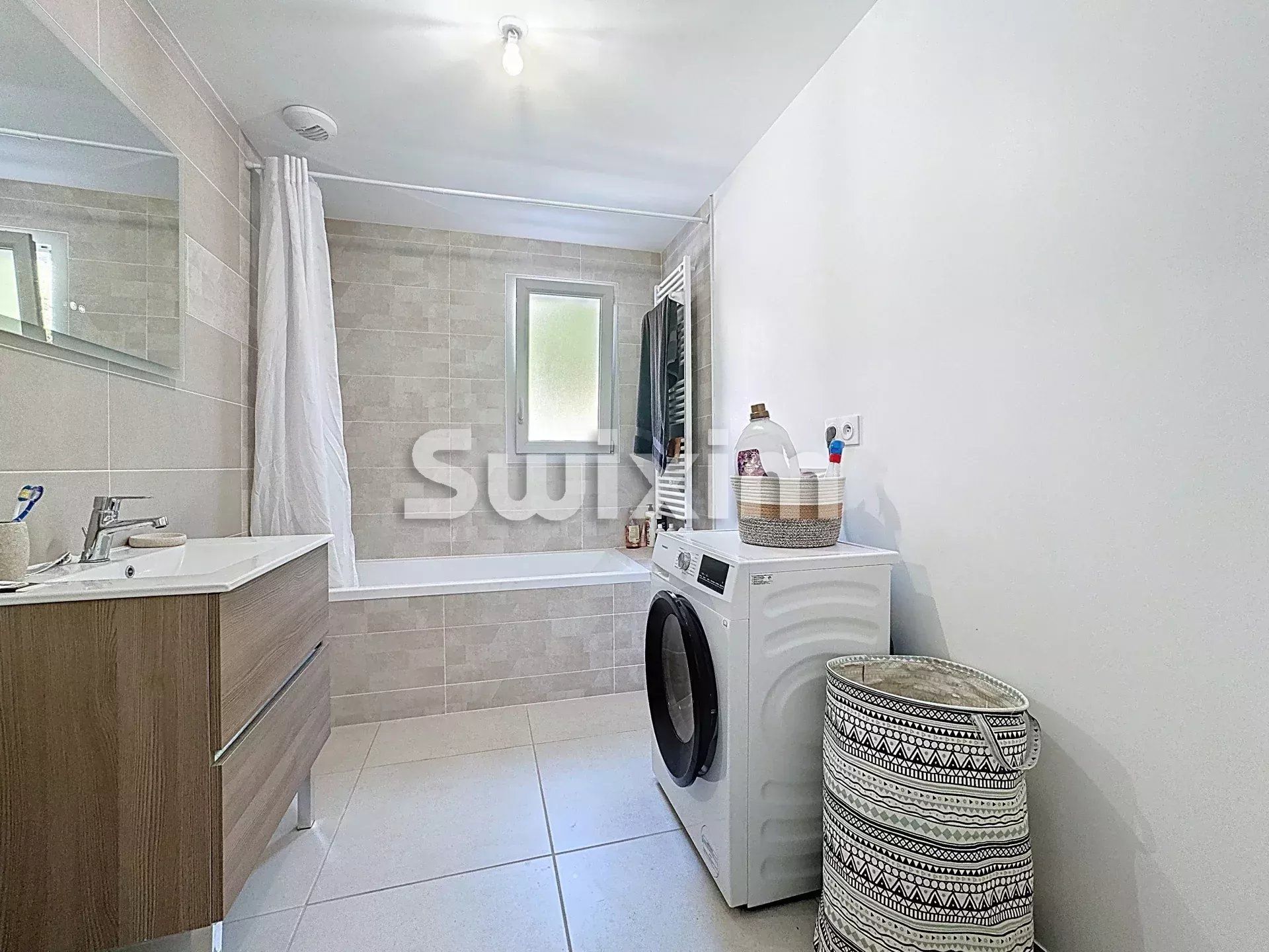 maison 5 Pièces en vente sur Chevry (01170)