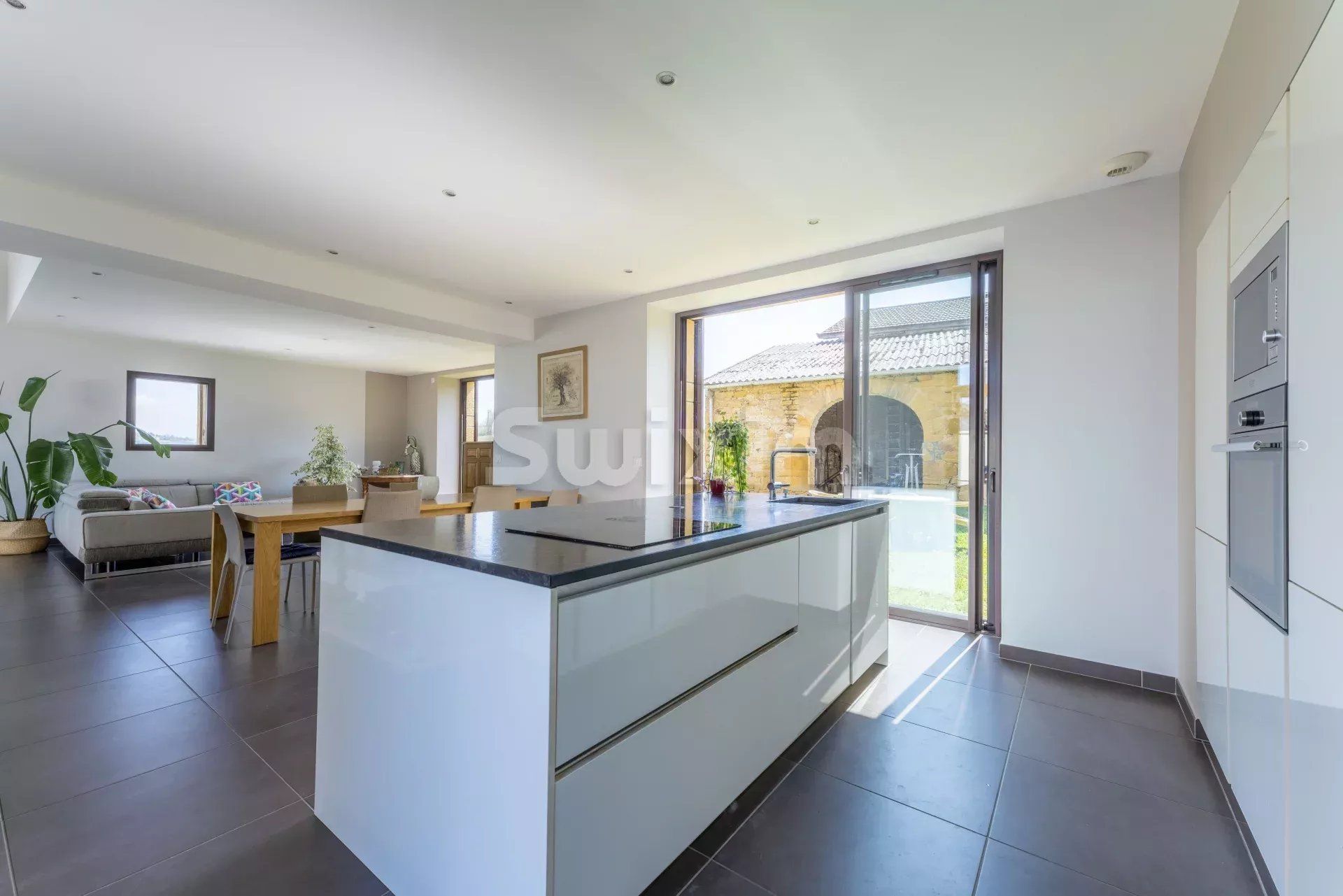 maison 6 Pièces en vente sur Charnay (69380)