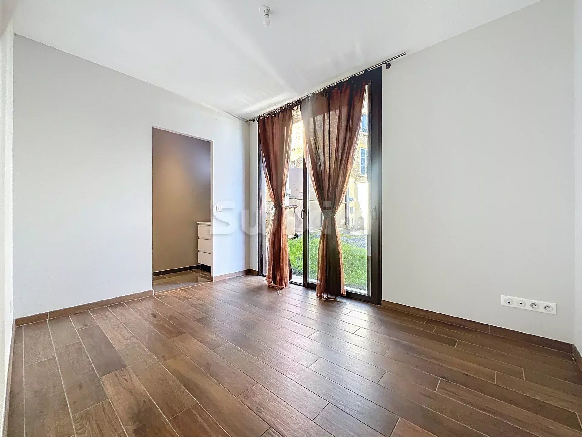 maison 6 Pièces en vente sur Charnay (69380)