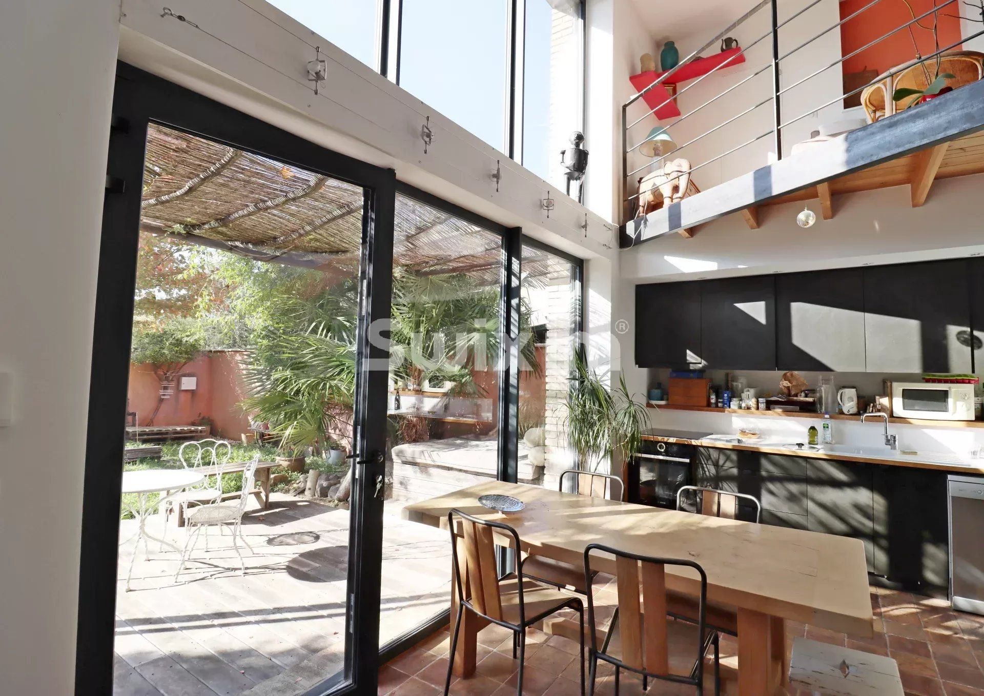 casa 12 Camere in vendita su Montélimar (26200)