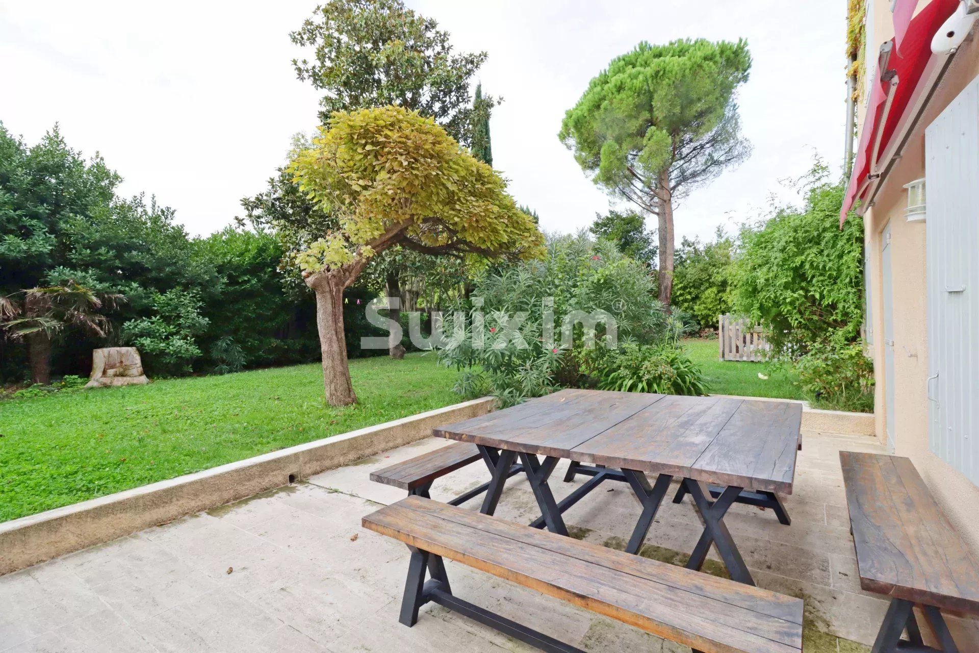 casa 12 Camere in vendita su Montélimar (26200)