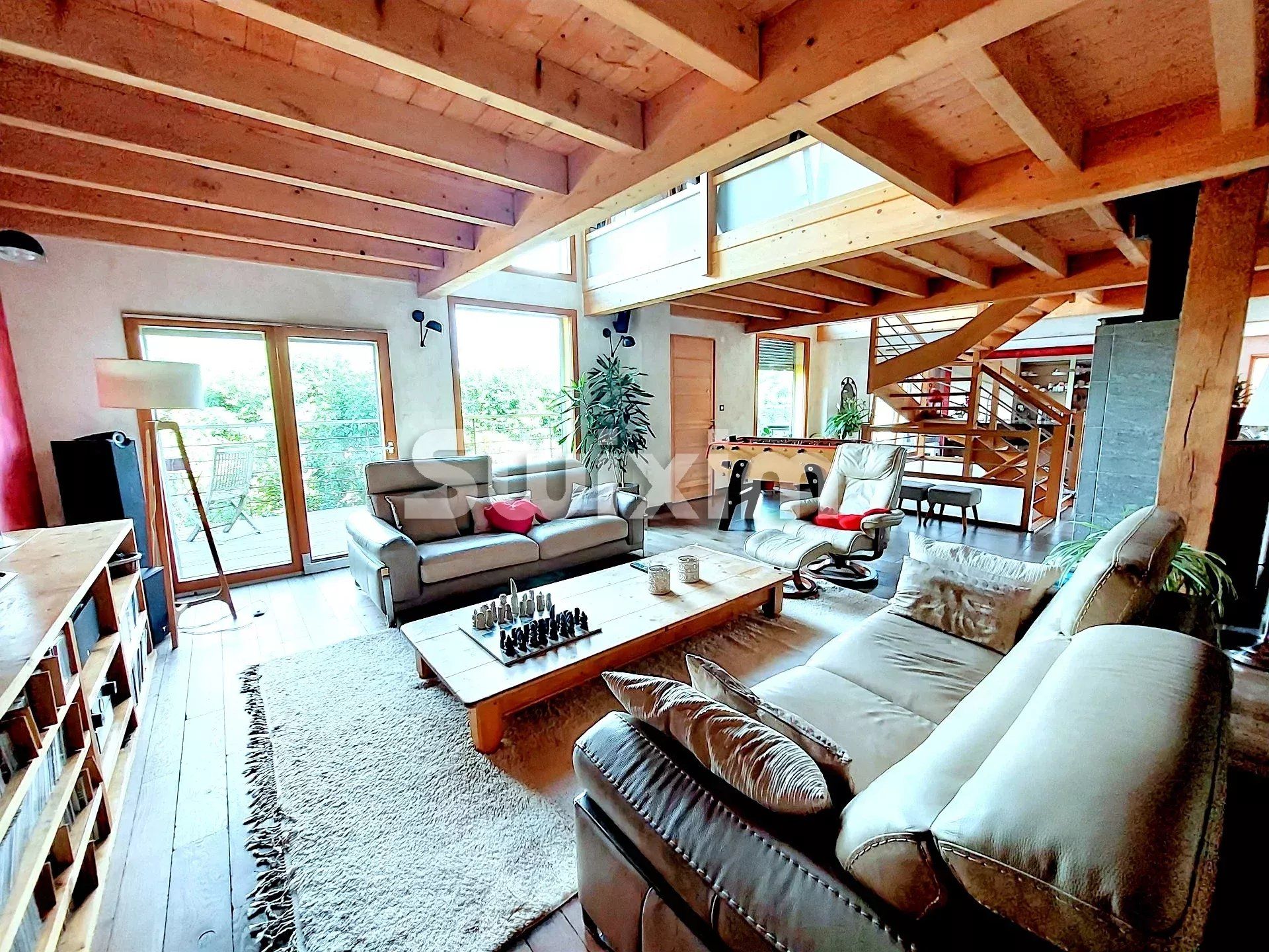 maison 6 Pièces en vente sur Saint-Genis-Pouilly (01630)