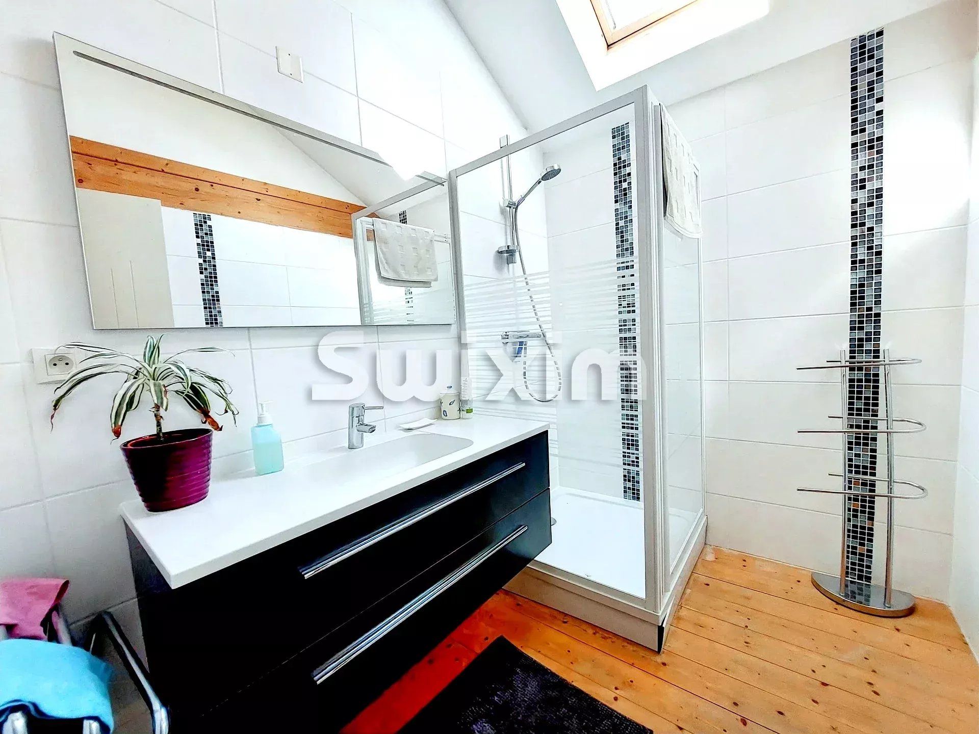 maison 6 Pièces en vente sur Saint-Genis-Pouilly (01630)