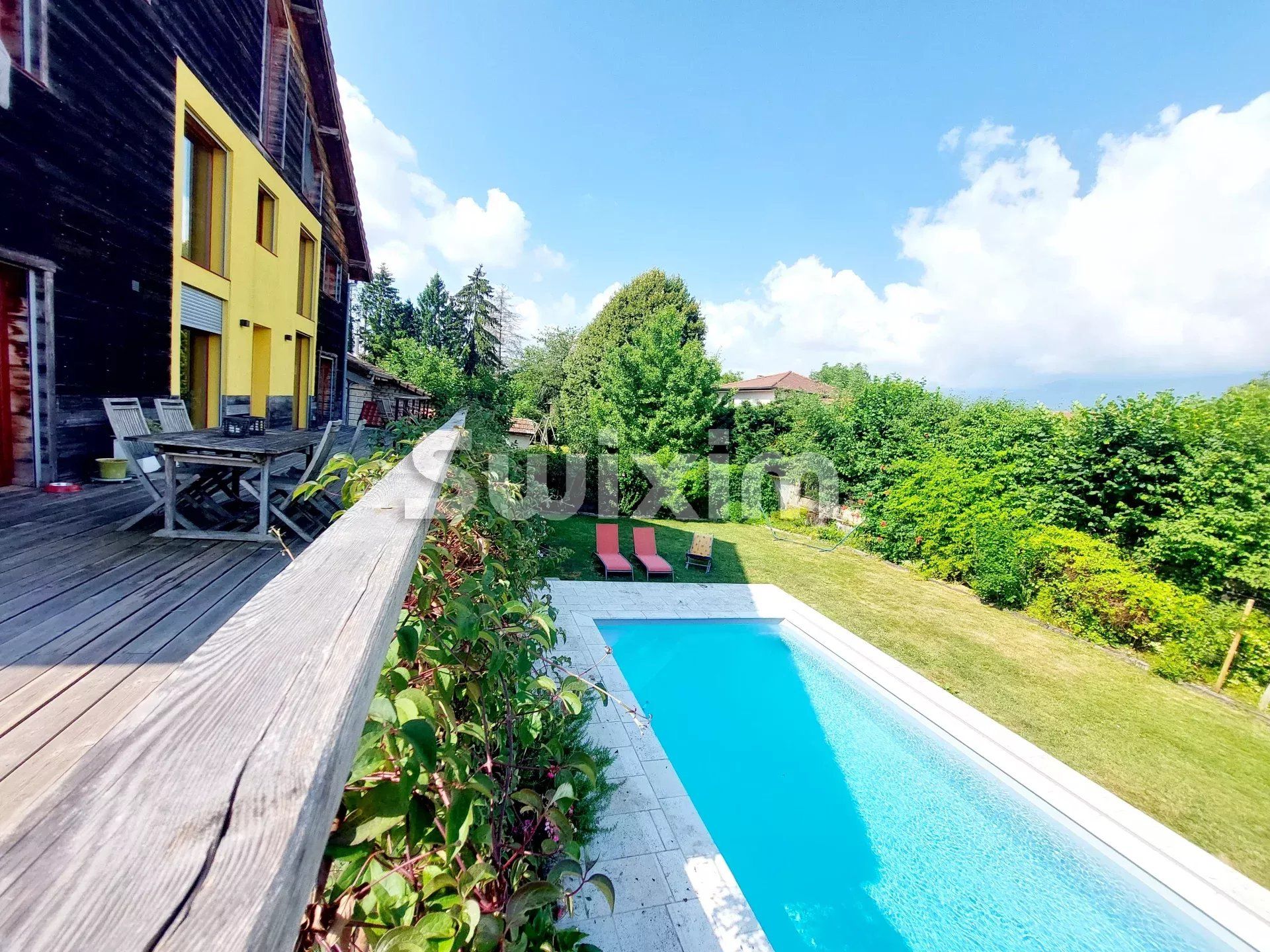 maison 6 Pièces en vente sur Saint-Genis-Pouilly (01630)