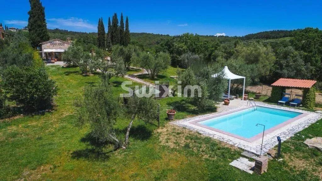 maison 4 Pièces en vente sur Castelnuovo Berardenga (53019)