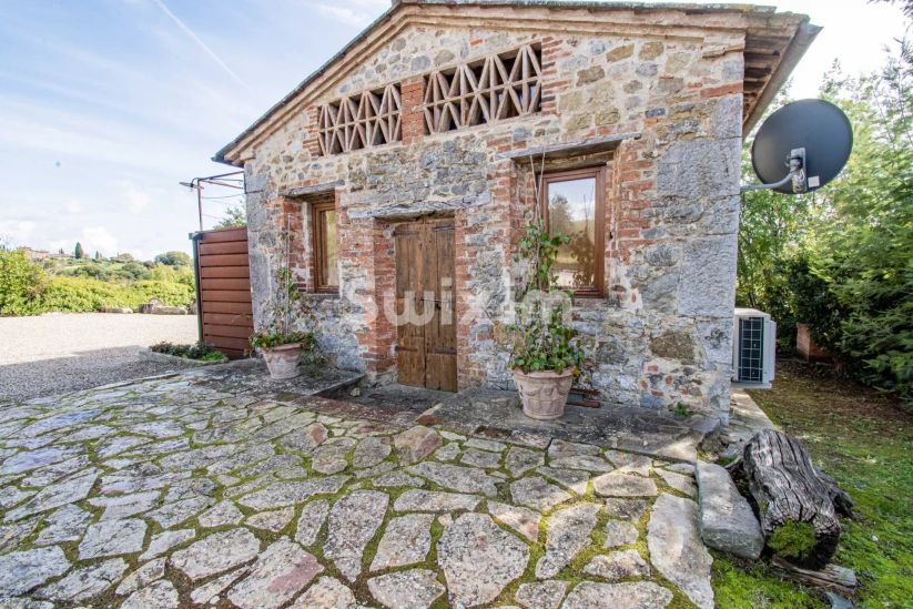 Vente Maison Castelnuovo Berardenga 4&nbsp;Pièces 158&nbsp;m²