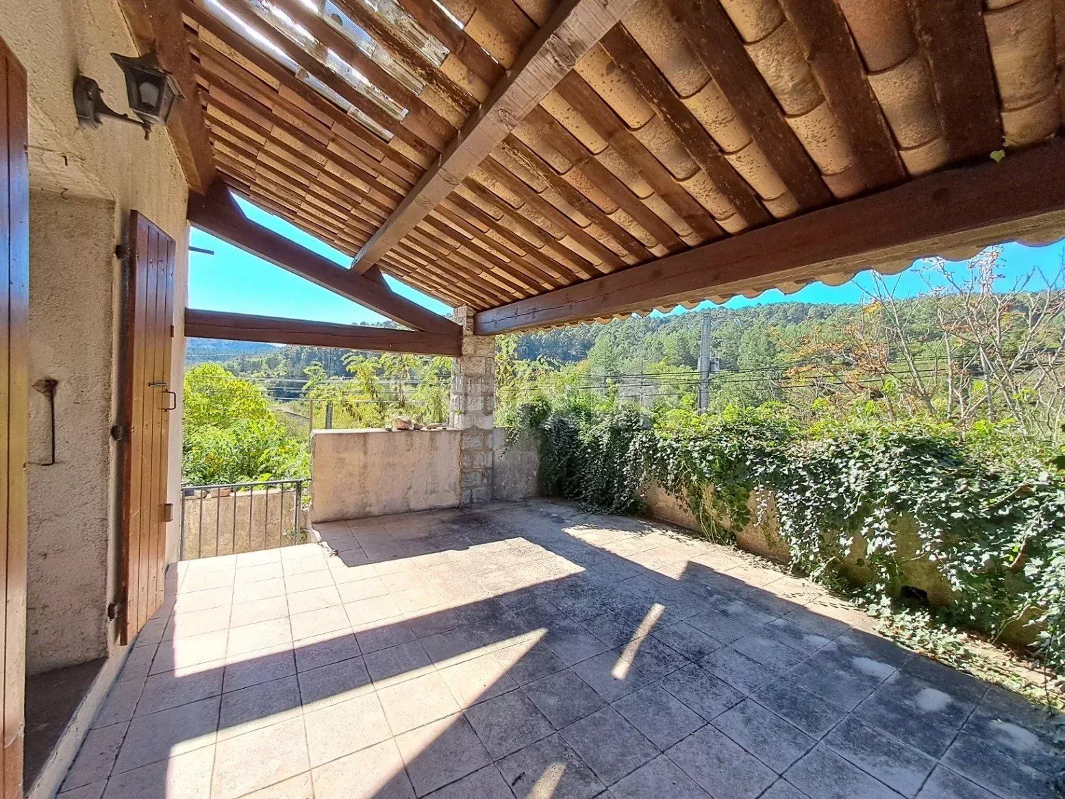 maison 5 Pièces en vente sur Saint-Paul-le-Jeune (07460)