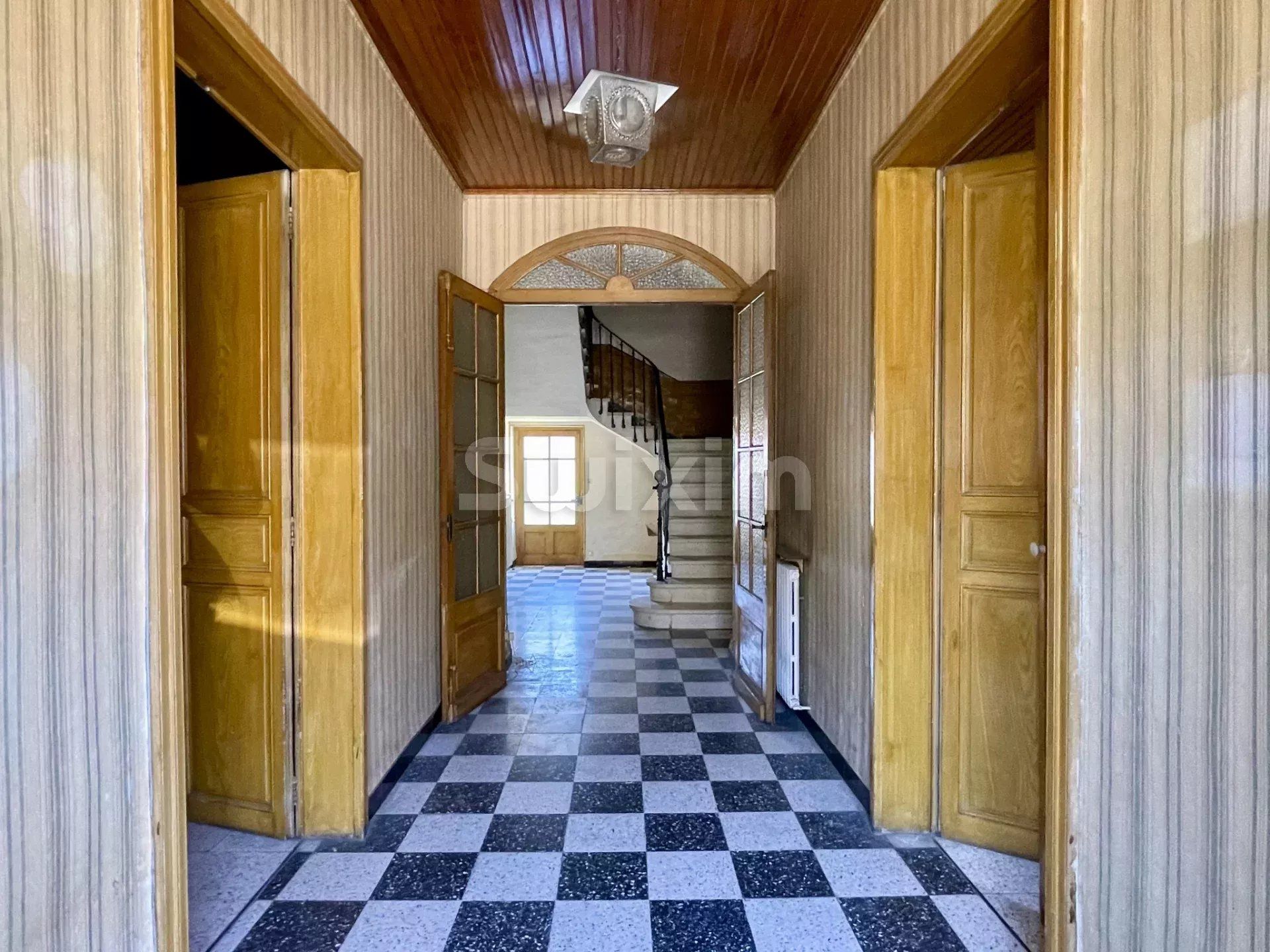 maison 8 Pièces en vente sur Milhaud (30540)