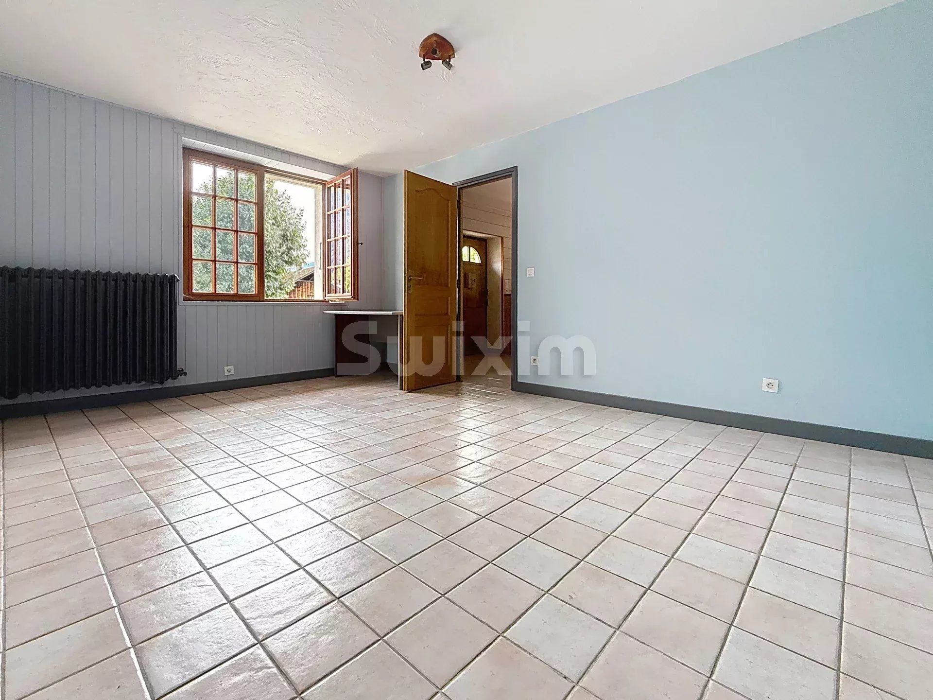 house 15 Rooms for sale on Passy (74190)